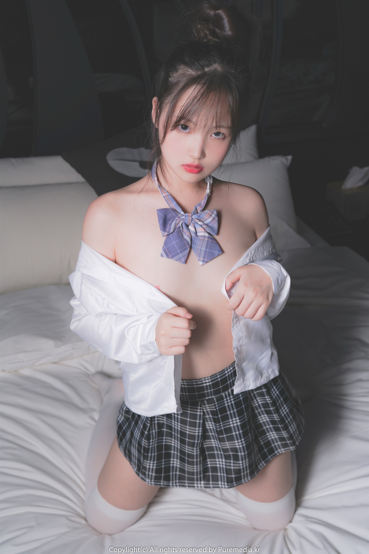Sia 시아, [PURE MEDIA] Vol.041 누드 디지털화보 Set.01 24