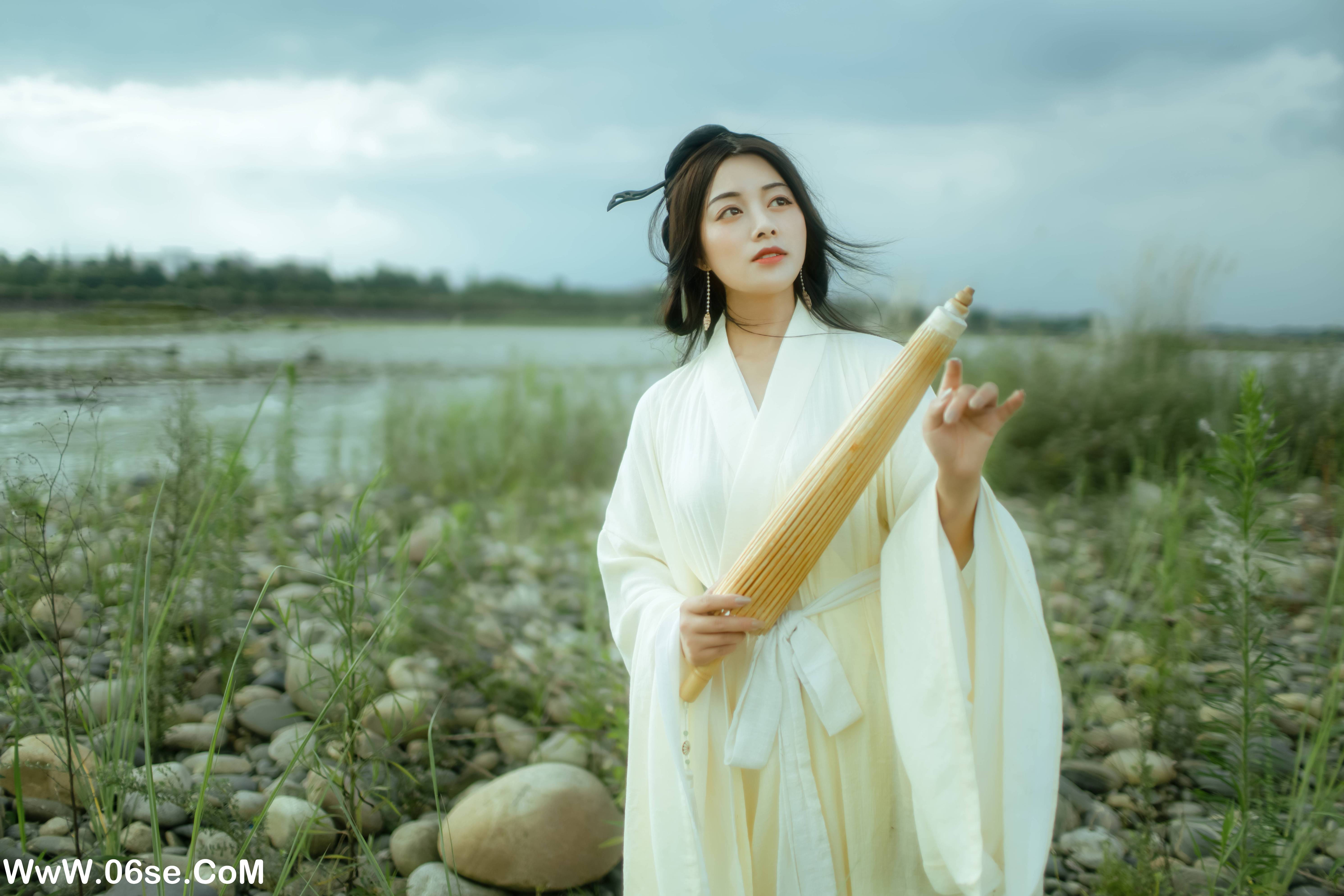 图片[11]-[YITUYU艺图语]2022.01.05 芦花漫 陌颜[29+1P／387MB]-六色网