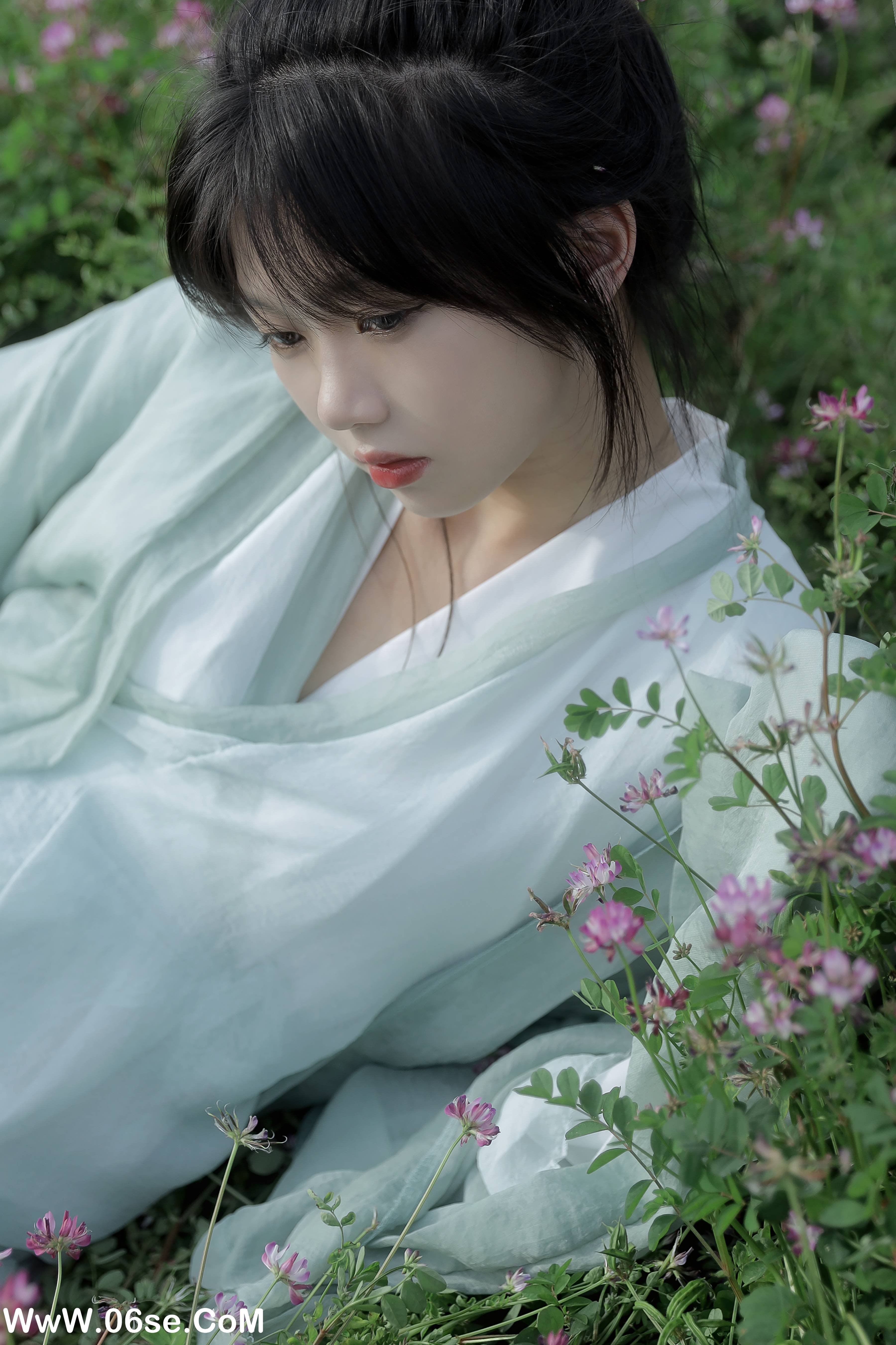 图片[12]-[YITUYU艺图语]2022.05.31 一跃落入紫云英 聂十三[20P-123.75MB]-六色网