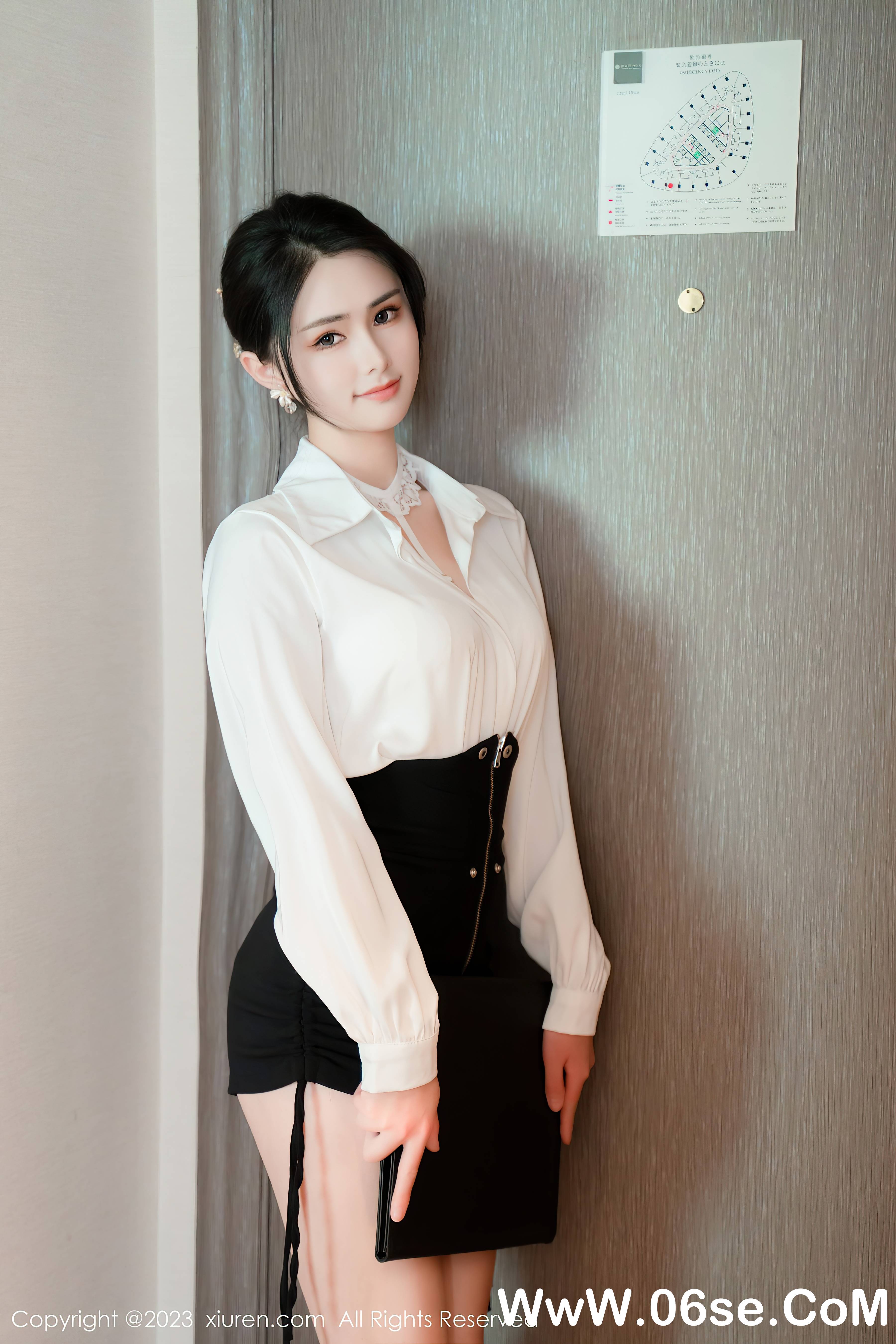 图片[15]-[XiuRen秀人网] 2023.04.04 NO.6520 艾希儿-六色网