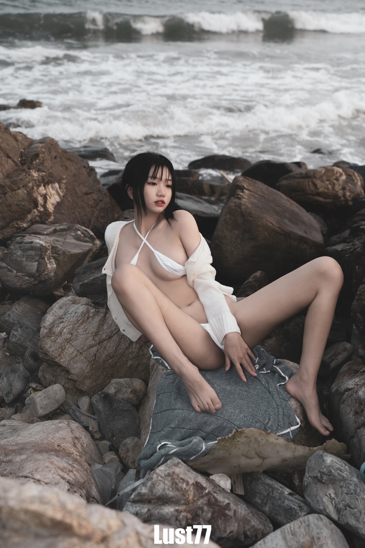 Cosplay 柒柒要乖哦 礁石海岸 5
