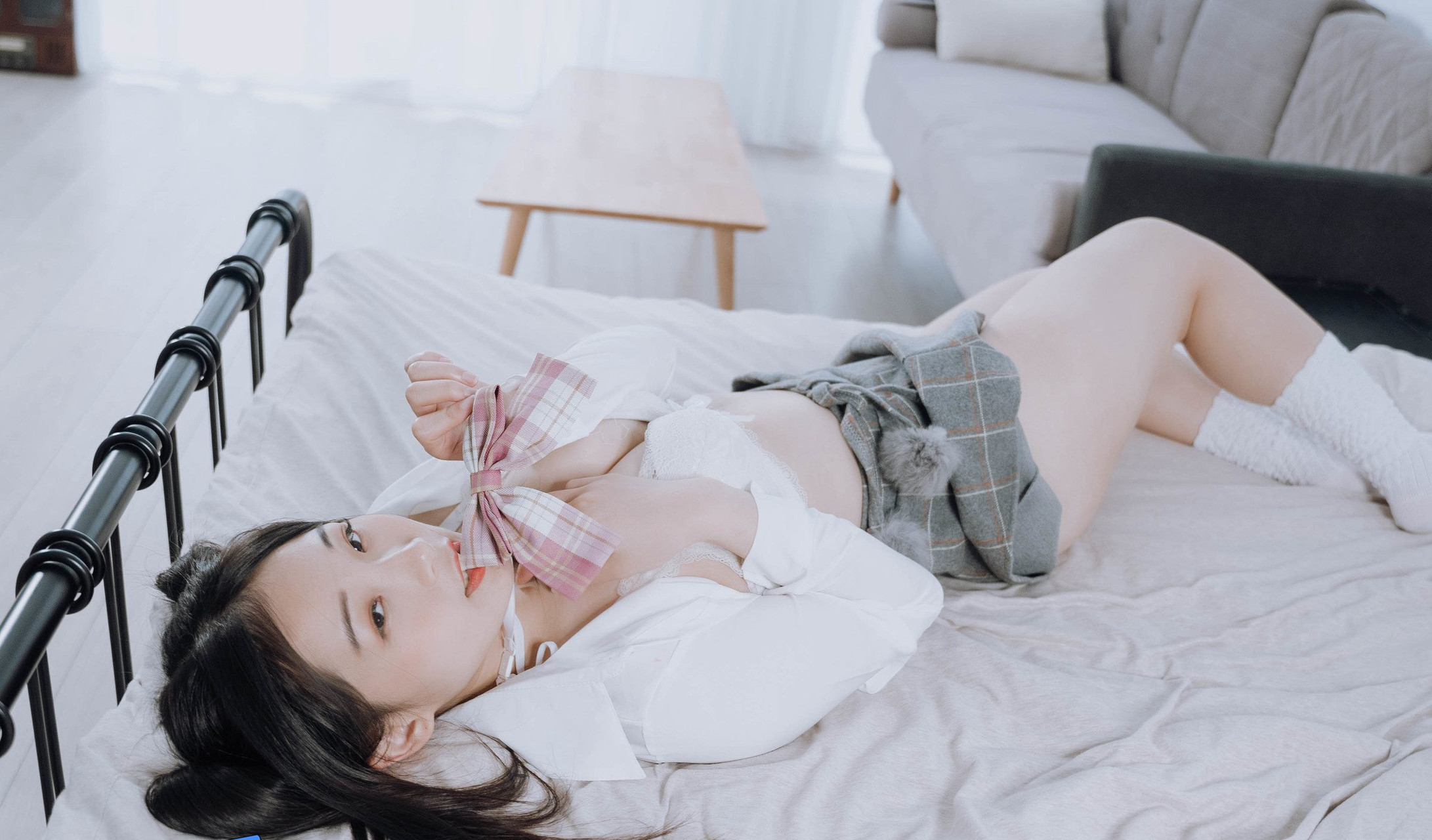 JVID精品 婕咪 雙馬尾女孩想在學長的胯下依偎，四点全露 No.01 30