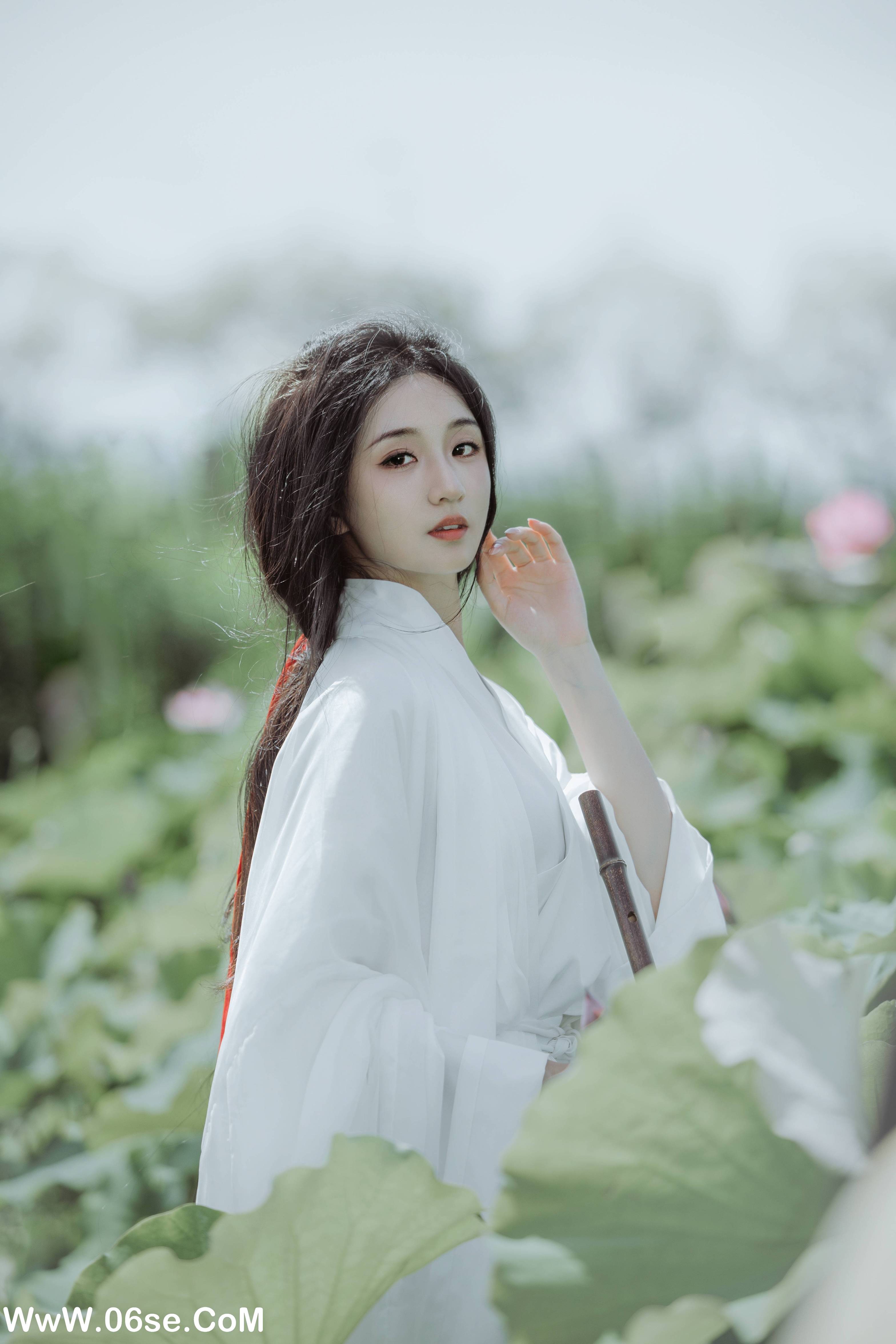 图片[18]-[YITUYU艺图语]2022.08.06 荷花 柒苡安[22+1P／249MB]-六色网