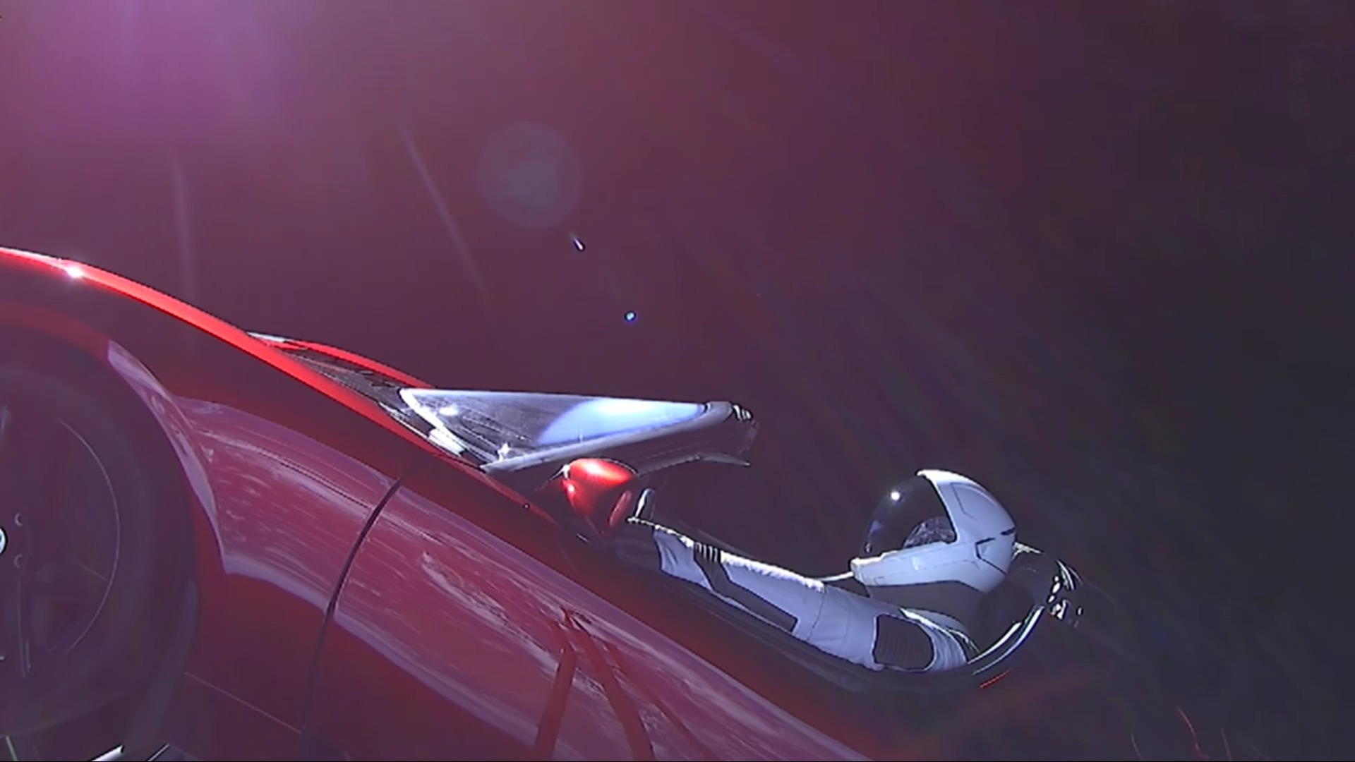 Starman waiting in the sky. Falcon Heavy Tesla Roadster. Боуи Тесла. Спутник Tesla Space Oddity. Обои Тесла Space x.