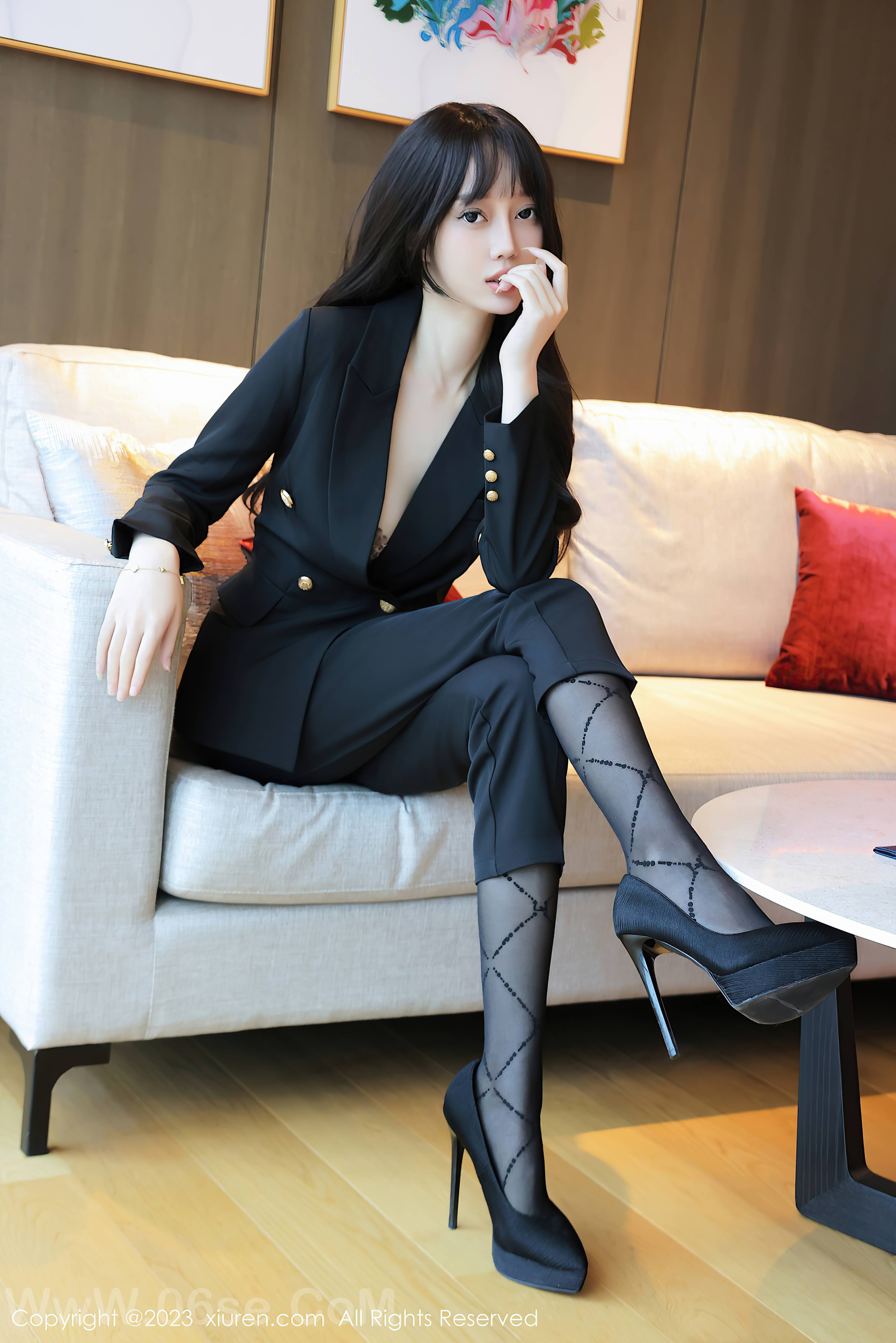 图片[12]-[Xiuren秀人网]2023.10.13 NO.7502 玥儿玥er[78+1P／793MB]-六色网