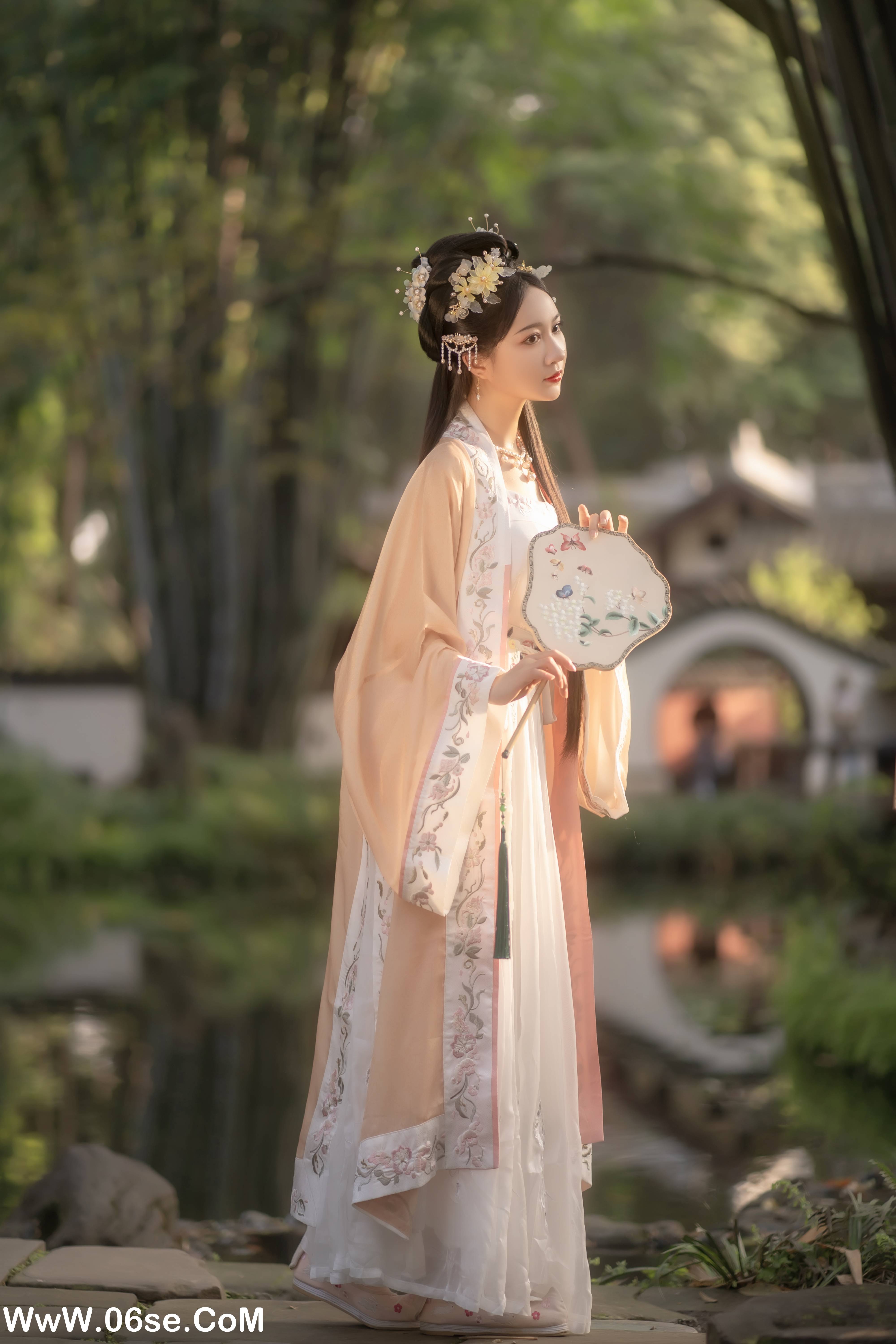 图片[15]-[YITUYU艺图语]2022.11.11 天青时 -绮罗生的小苏苏-[27+1P／189MB]-六色网