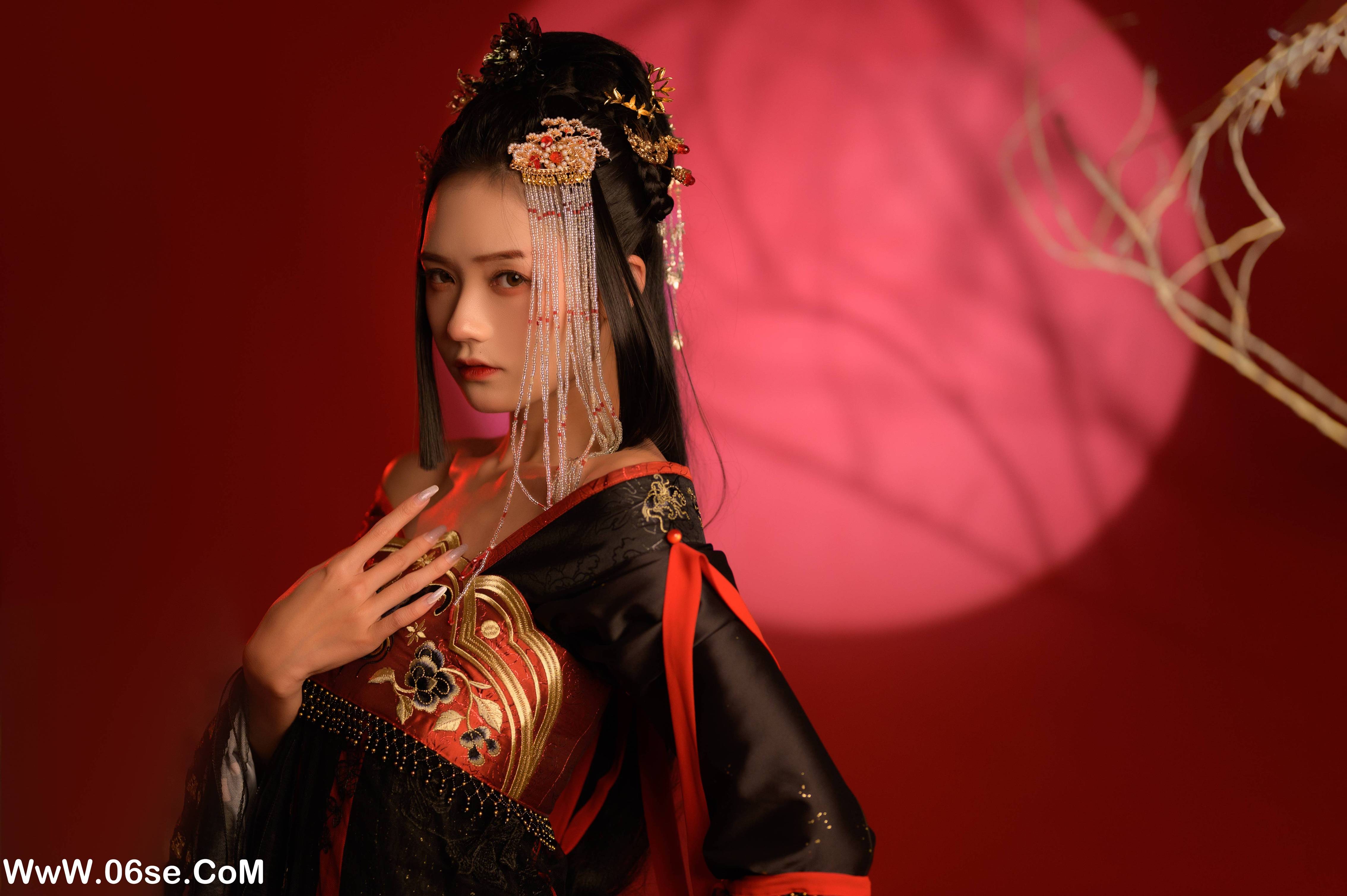 图片[19]-[YITUYU艺图语]2022.07.03 杀机 兔子Zzz不吃胡萝卜[24P-279.6M]-六色网