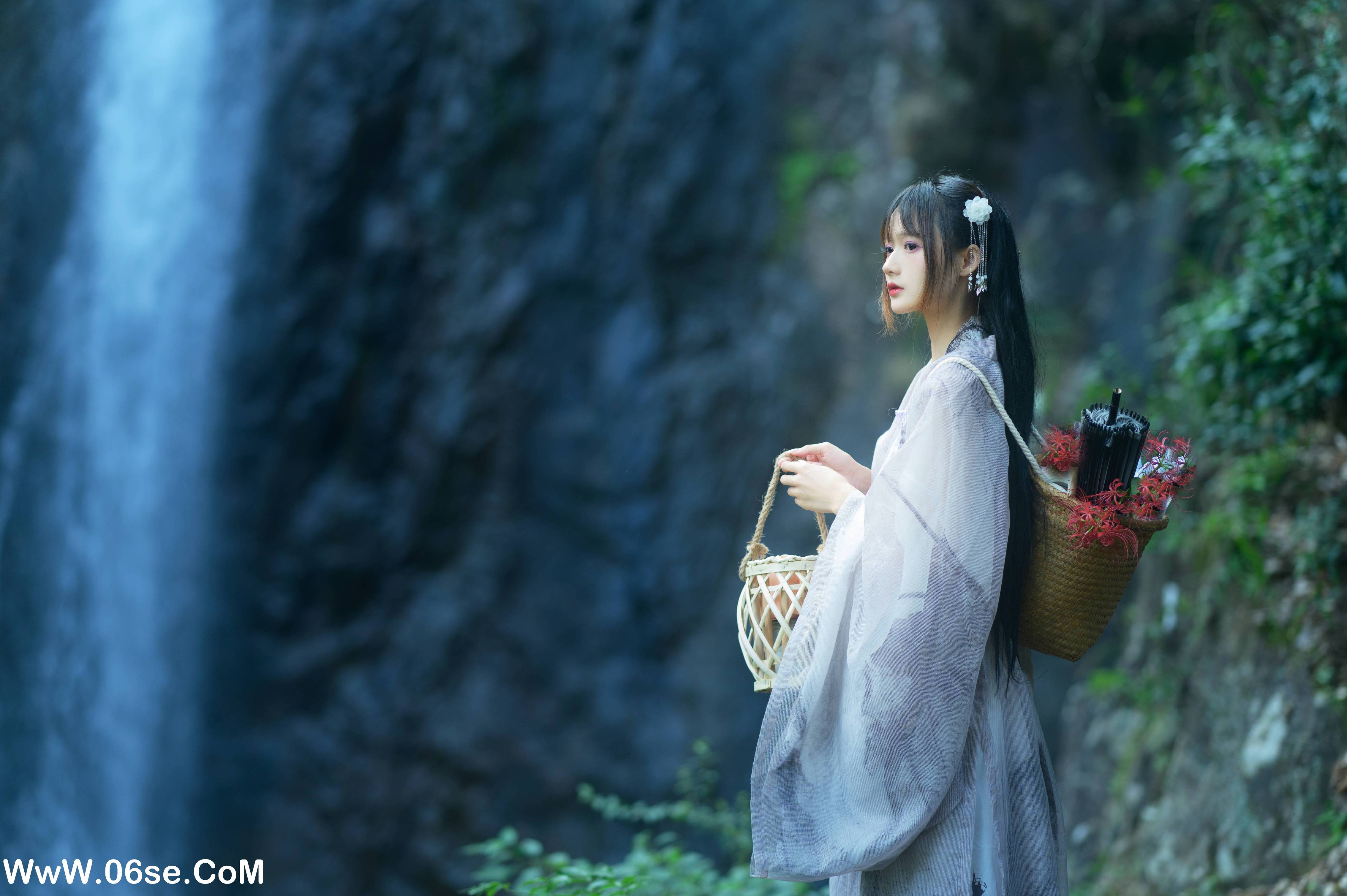 图片[19]-[YITUYU艺图语]2022.07.12 寻蝶梦 兔子Zzz不吃胡萝卜[35+1P／399MB]-六色网