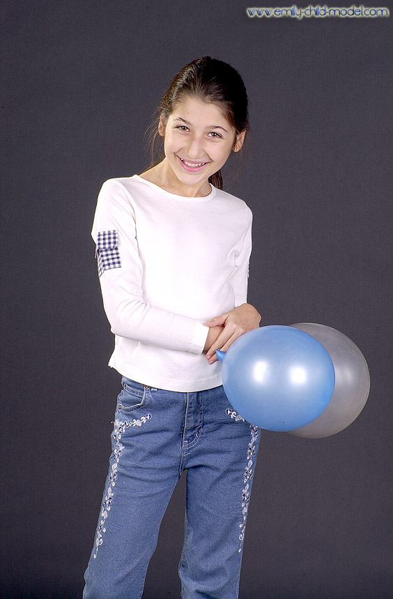 [Image: c3898c0b883dbfbe3c738.jpg]