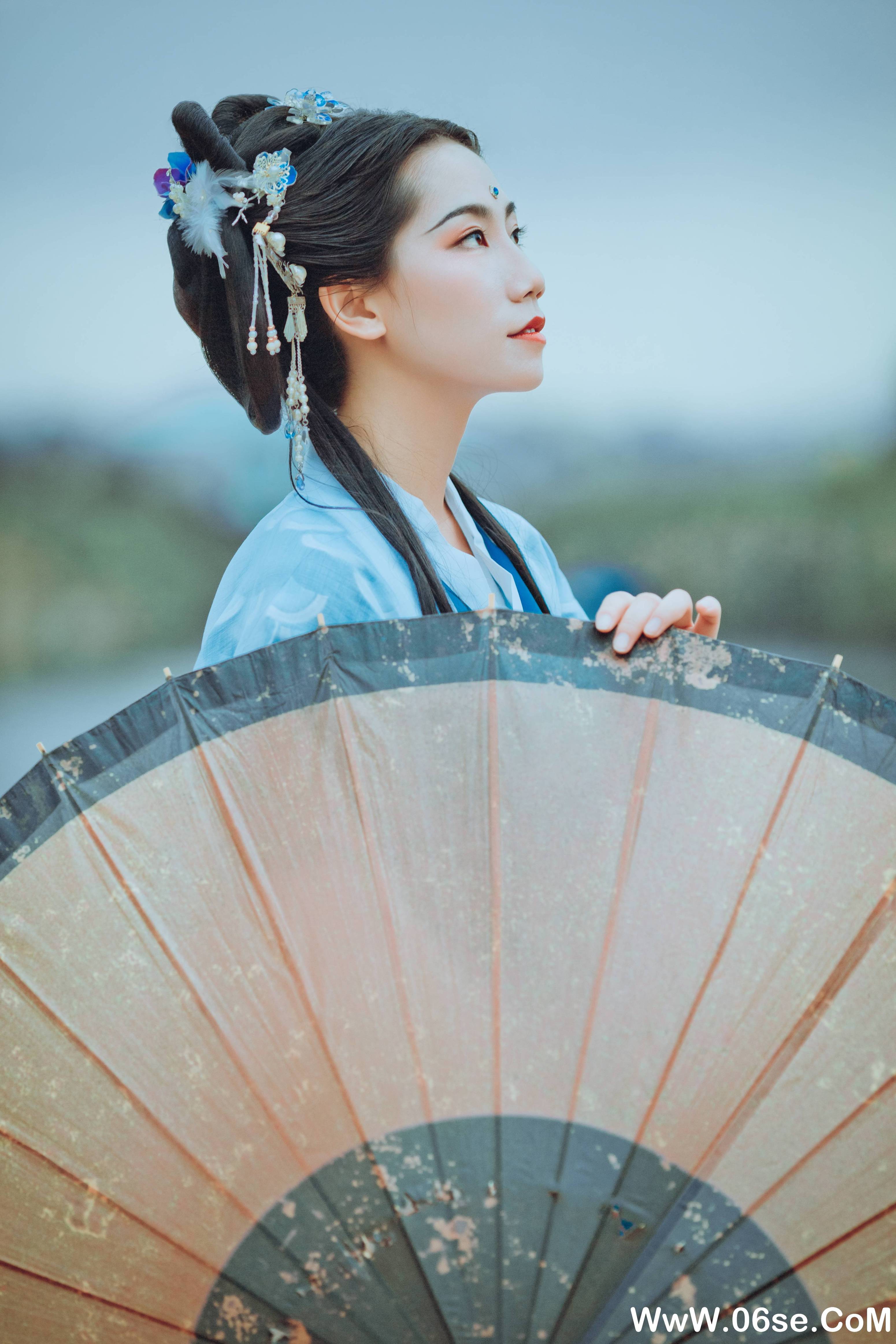 图片[29]-[YITUYU艺图语]2021.09.04 青衫隐 筱谖[28+1P／299MB]-六色网