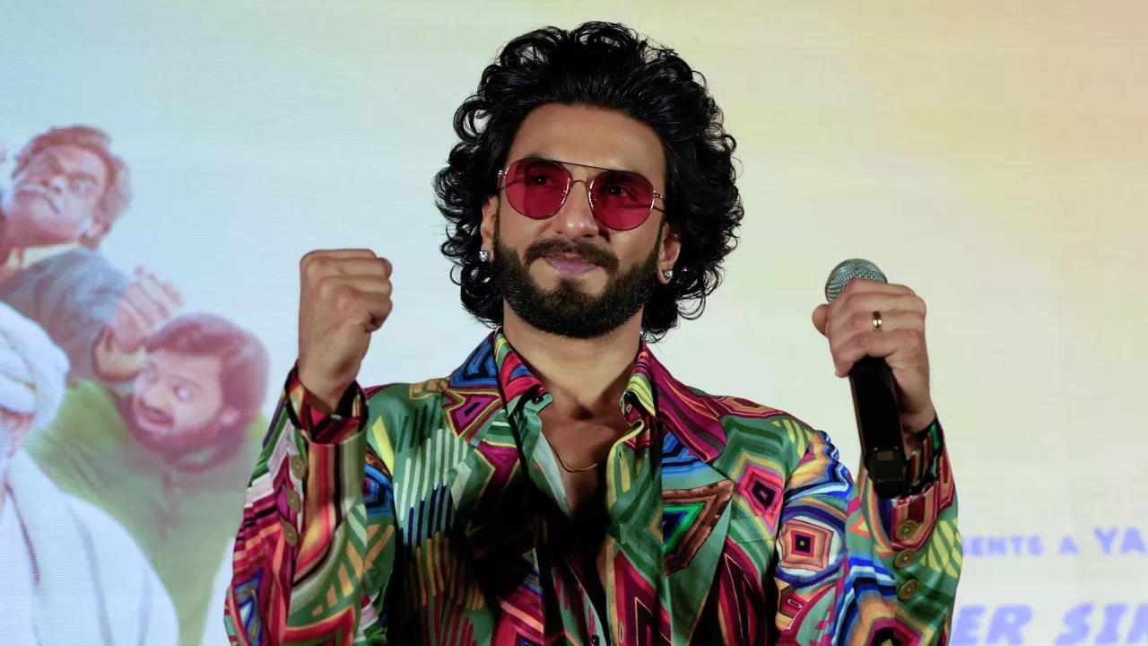 Bollywood Star Ranveer Singh S Viral Nude Photoshoot Sparks Meme Meltdown On Twitter Telegraph