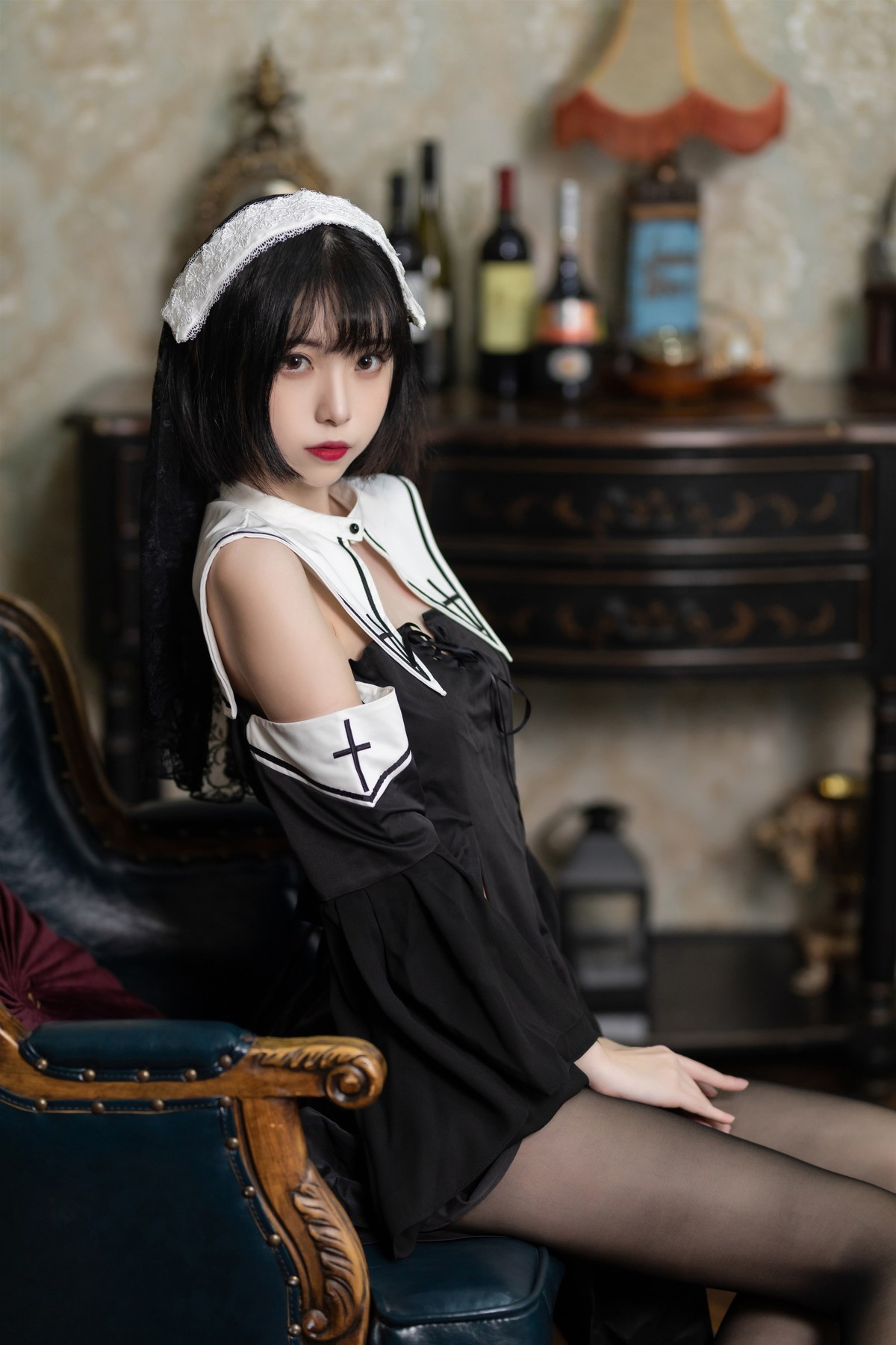 Cosplay 许岚 叁月life 暗黑修女 33