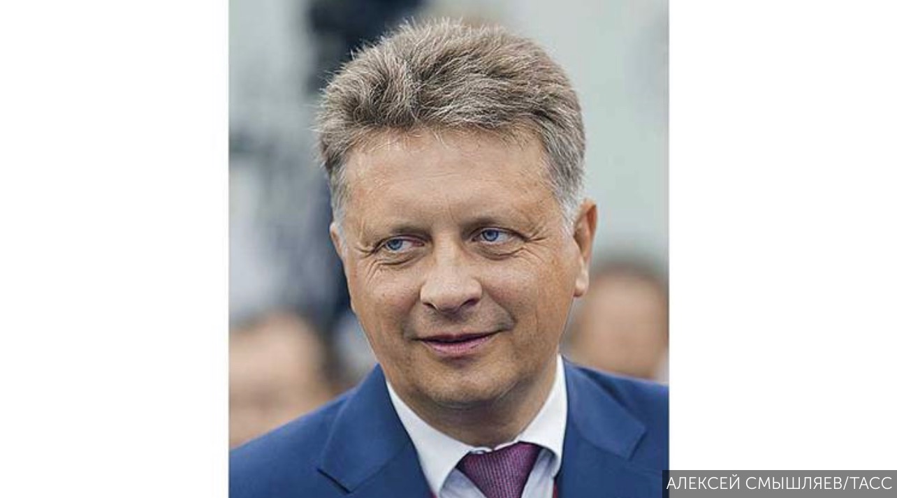 Директор лады тольятти. Максим Соколов АВТОВАЗ. Соколов Максим Юрьевич АВТОВАЗ. Соколов Максим Юрьевич вице-губернатор Санкт-Петербурга. Максим Соколов АВТОВАЗ семья