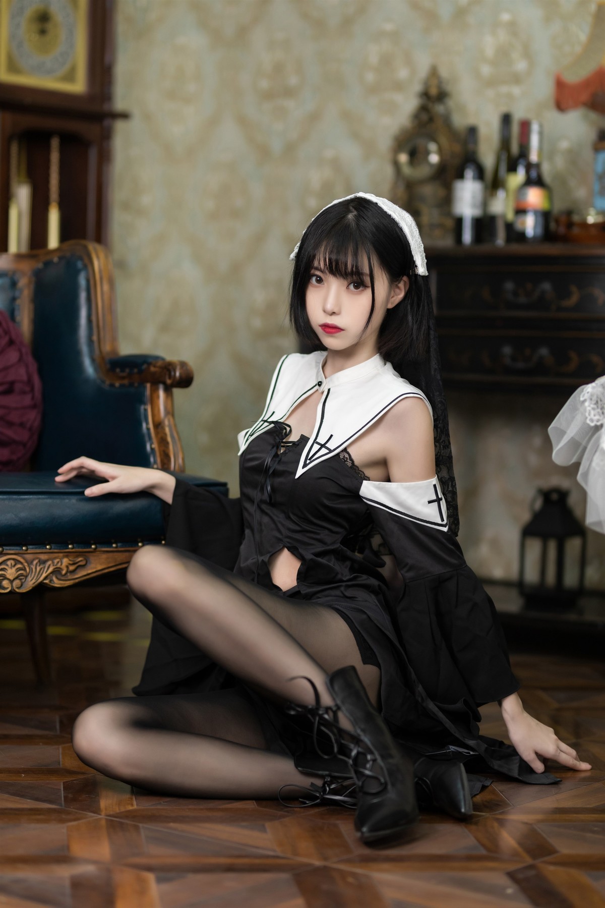 Cosplay 许岚 叁月life 暗黑修女 16