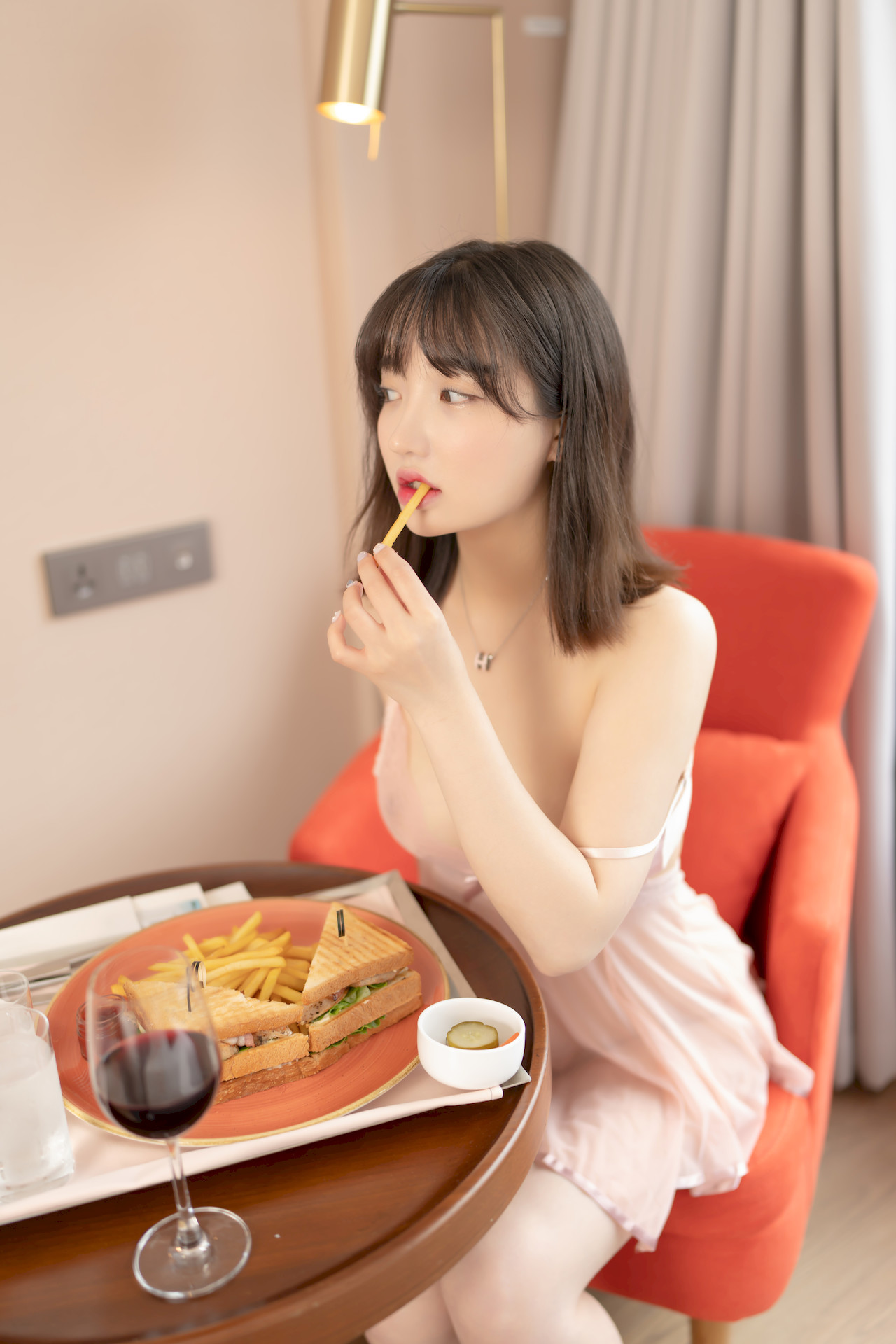 Son Yeeun 손예은, [SIDAM] Vol.02 디지털화보 Set.02 4