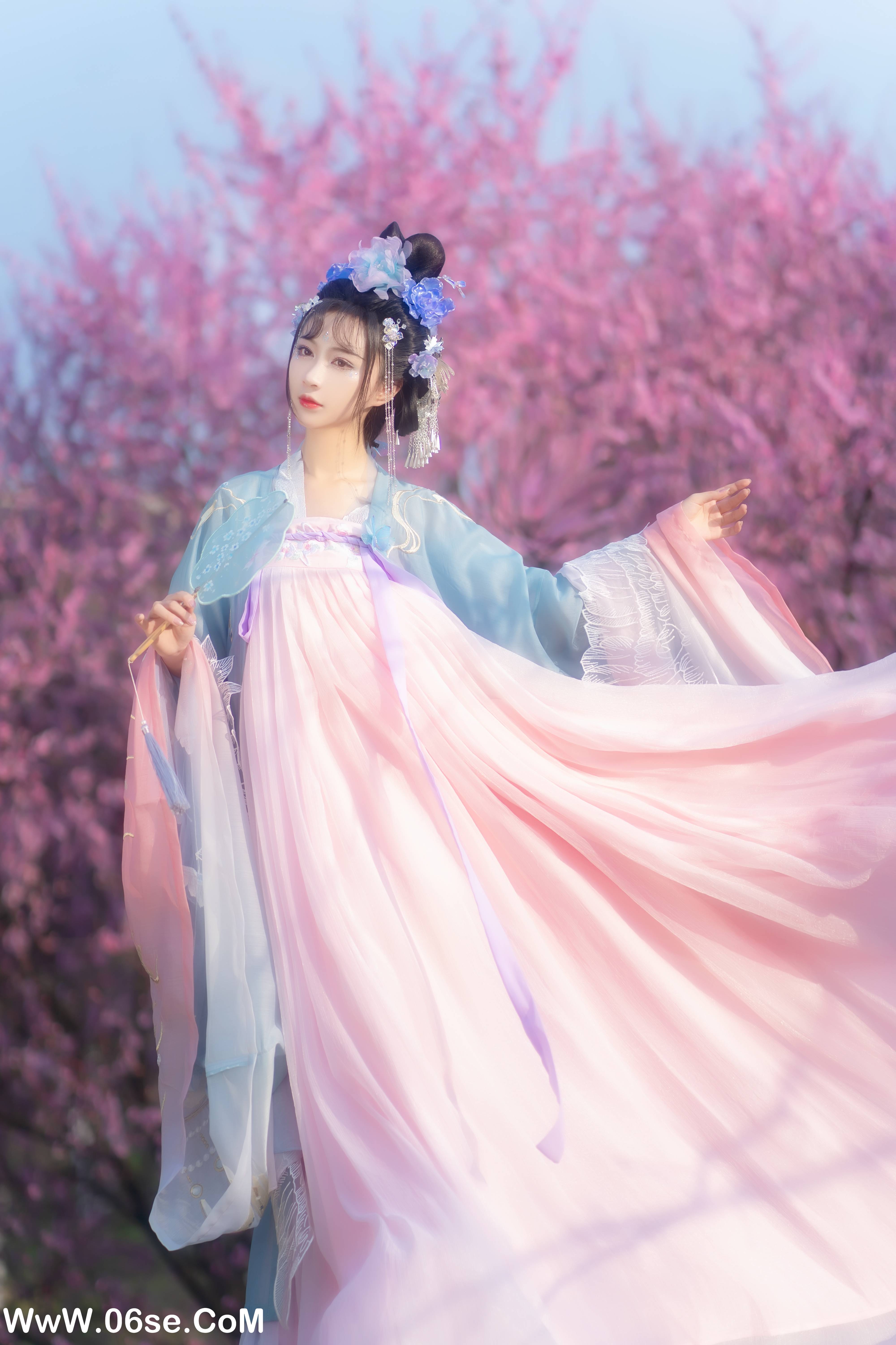 图片[24]-[YITUYU艺图语]2022.11.28 玲珑 -绮罗生的小苏苏-[34+1P／277MB]-六色网