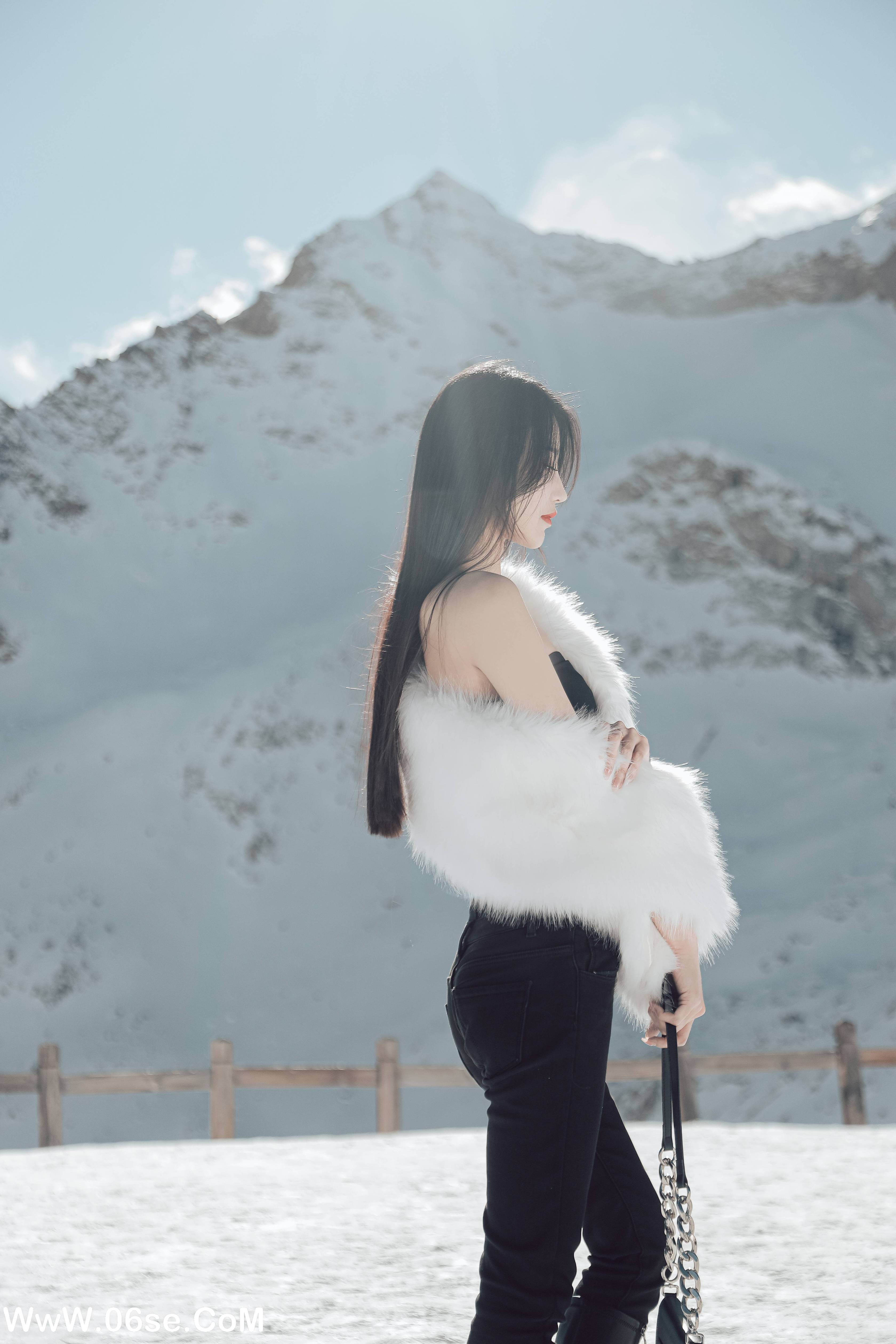 图片[31]-[YITUYU艺图语]2022.06.21 冰雪之巅 婷婷[34P-357.6M]-六色网