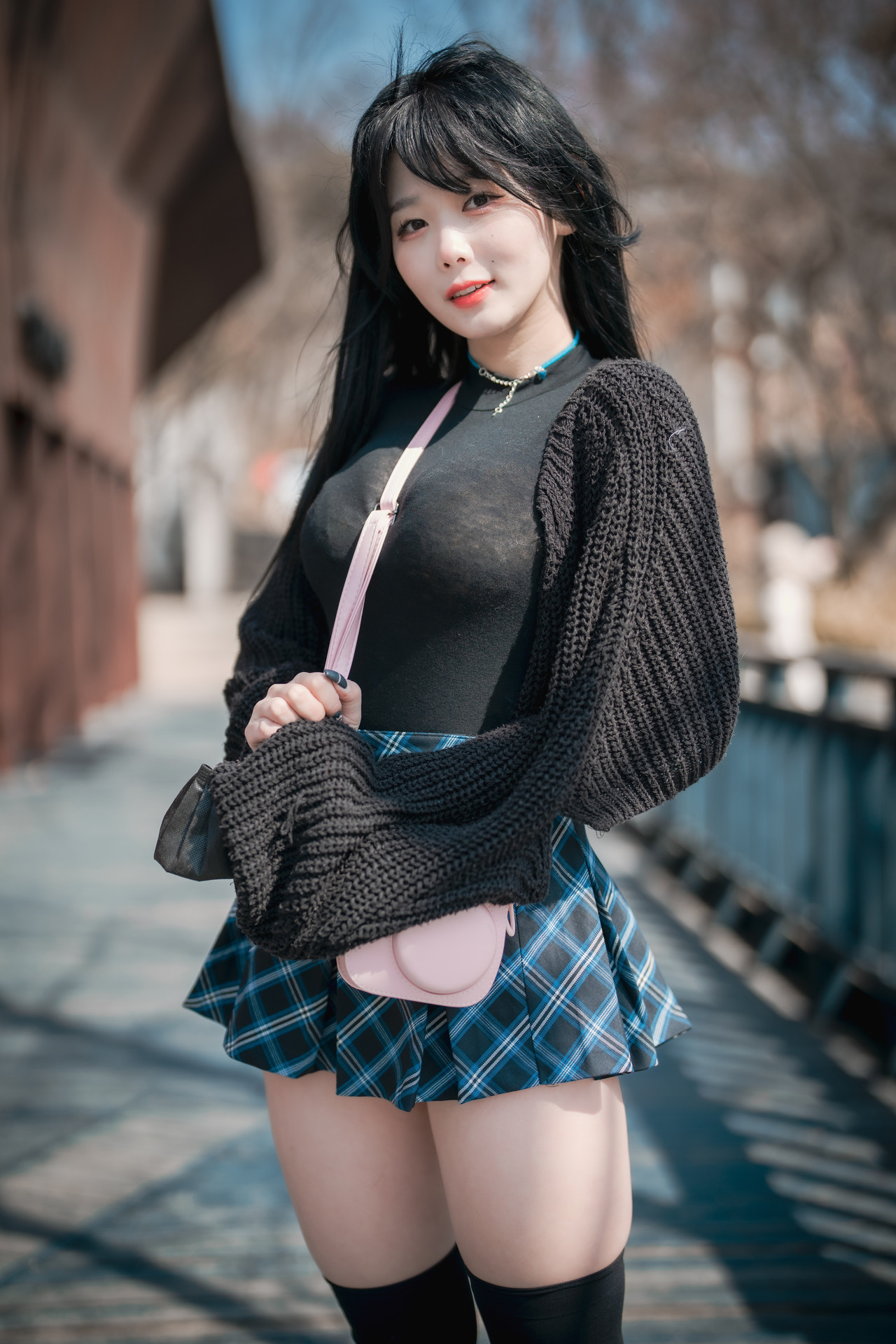ZIA.Kwon 권지아, [DJAWA] Early Spring Walk in March Set.01 28