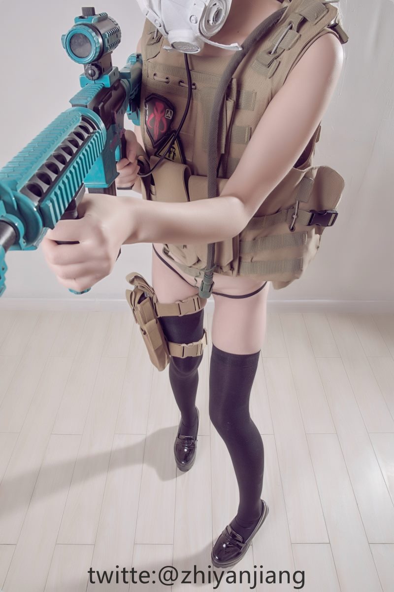 [福利姬]稚颜酱 - 今晚吃鸡[93P] 32