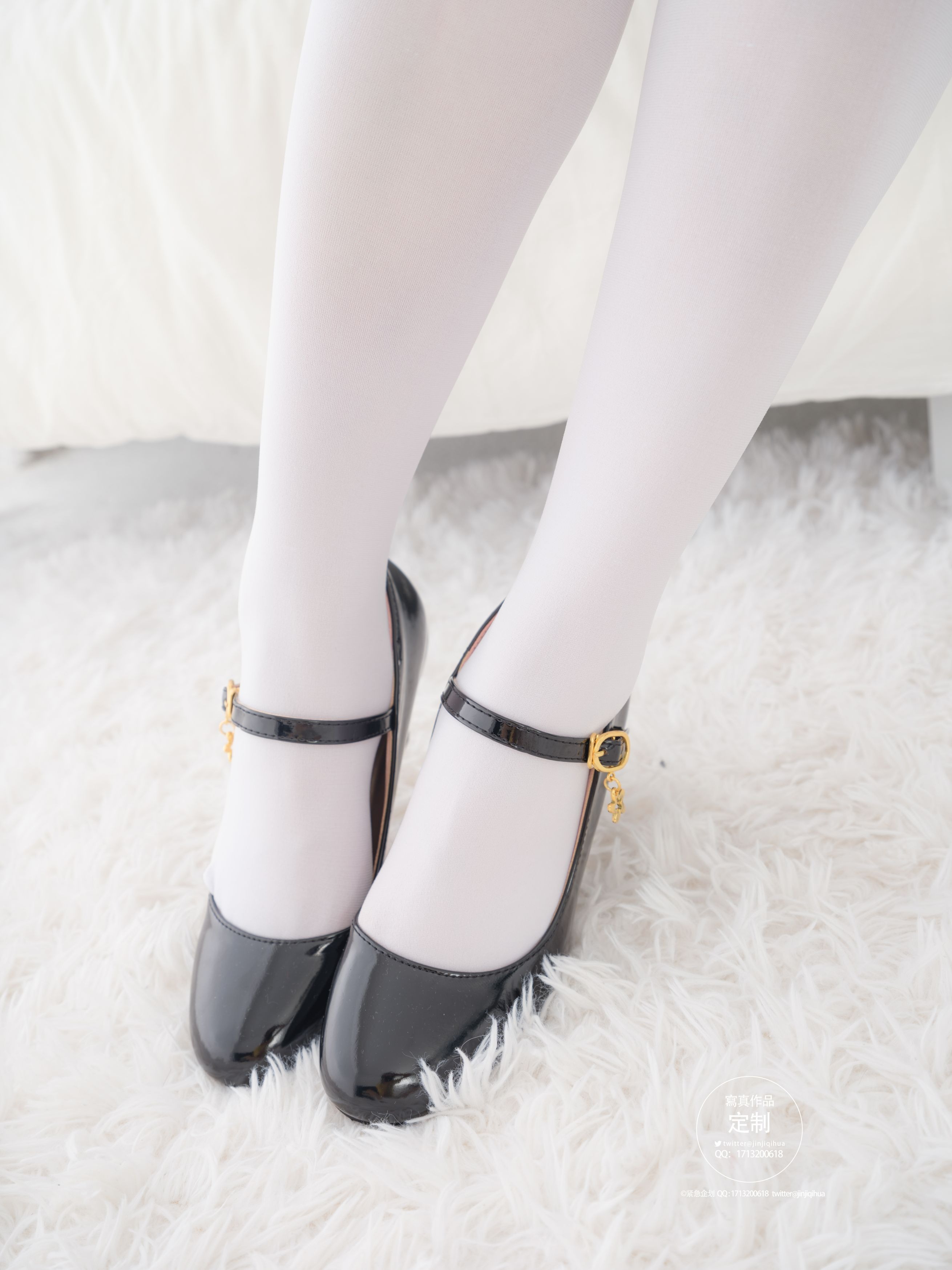 紧急企划 - EX-007 见希w 民国制服 白丝 [88P1V-3.45GB] 22