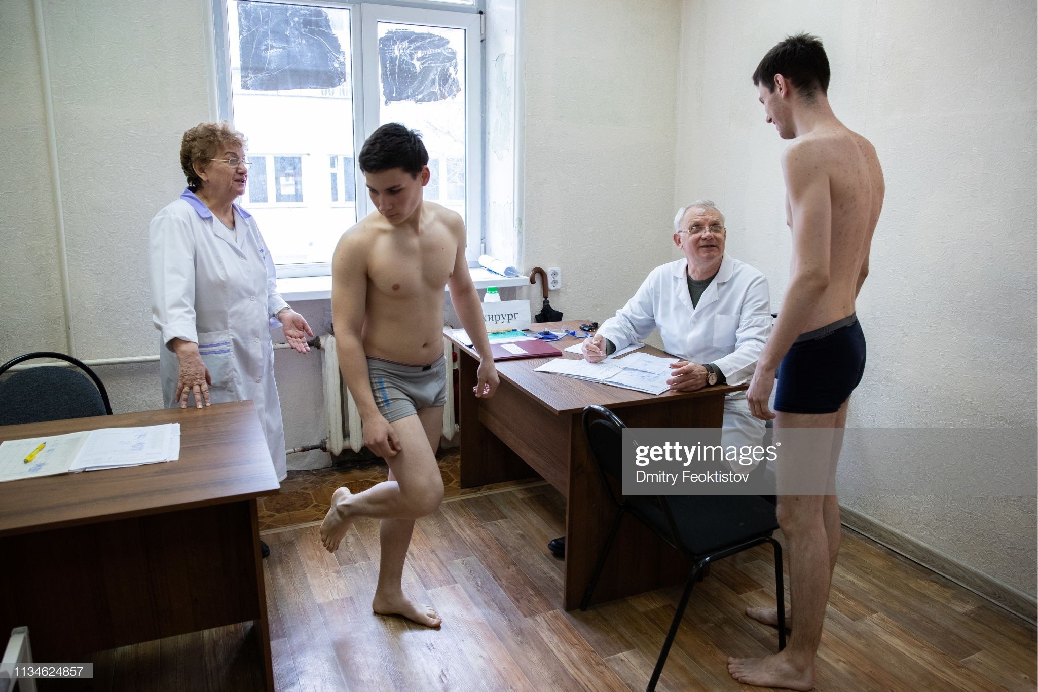 голые парни на медкомиссии рассказы фото 92