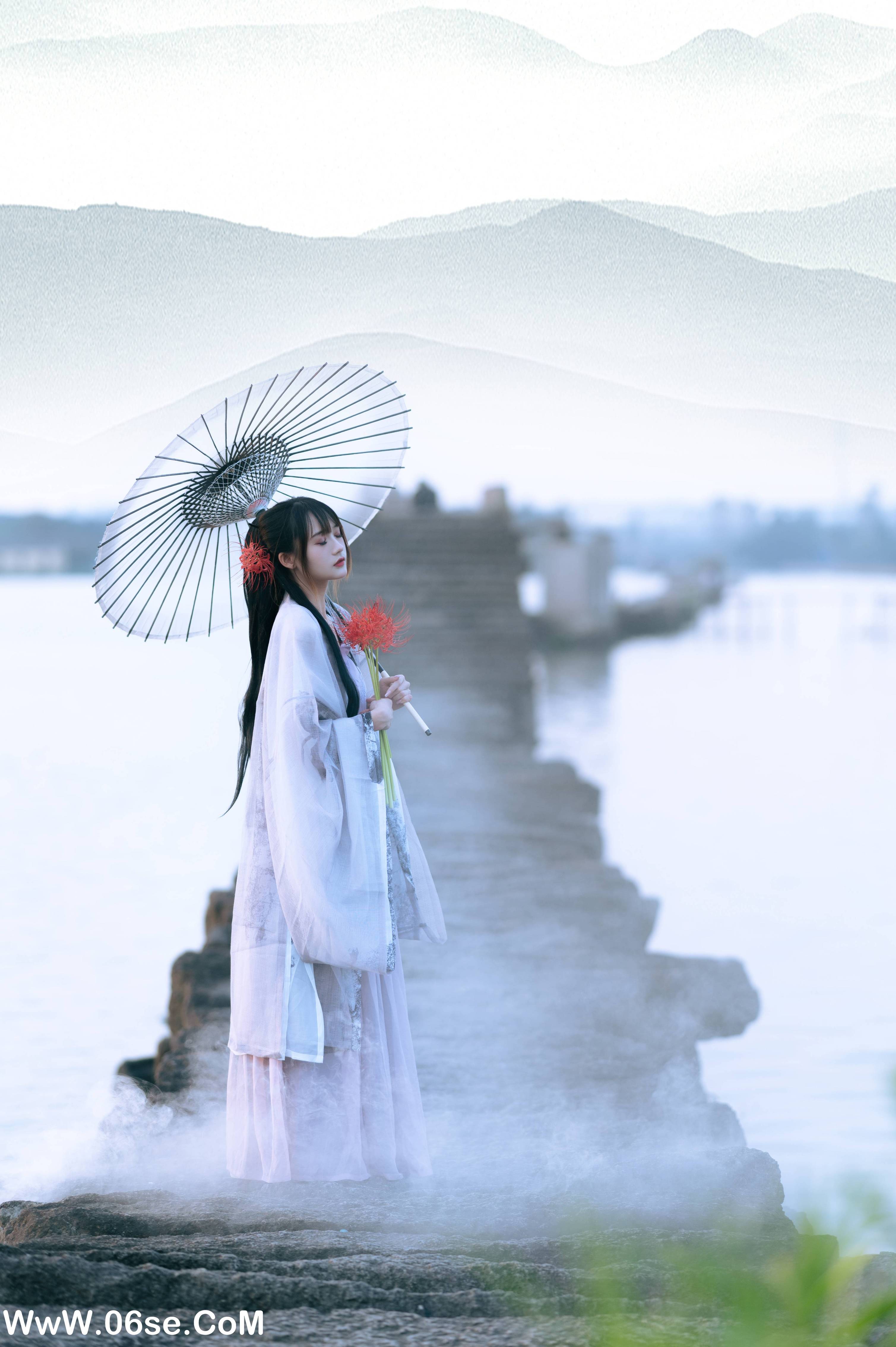 图片[5]-[YITUYU艺图语]2022.07.15 暮空照水 兔子Zzz不吃胡萝卜[31+1P／341MB]-六色网