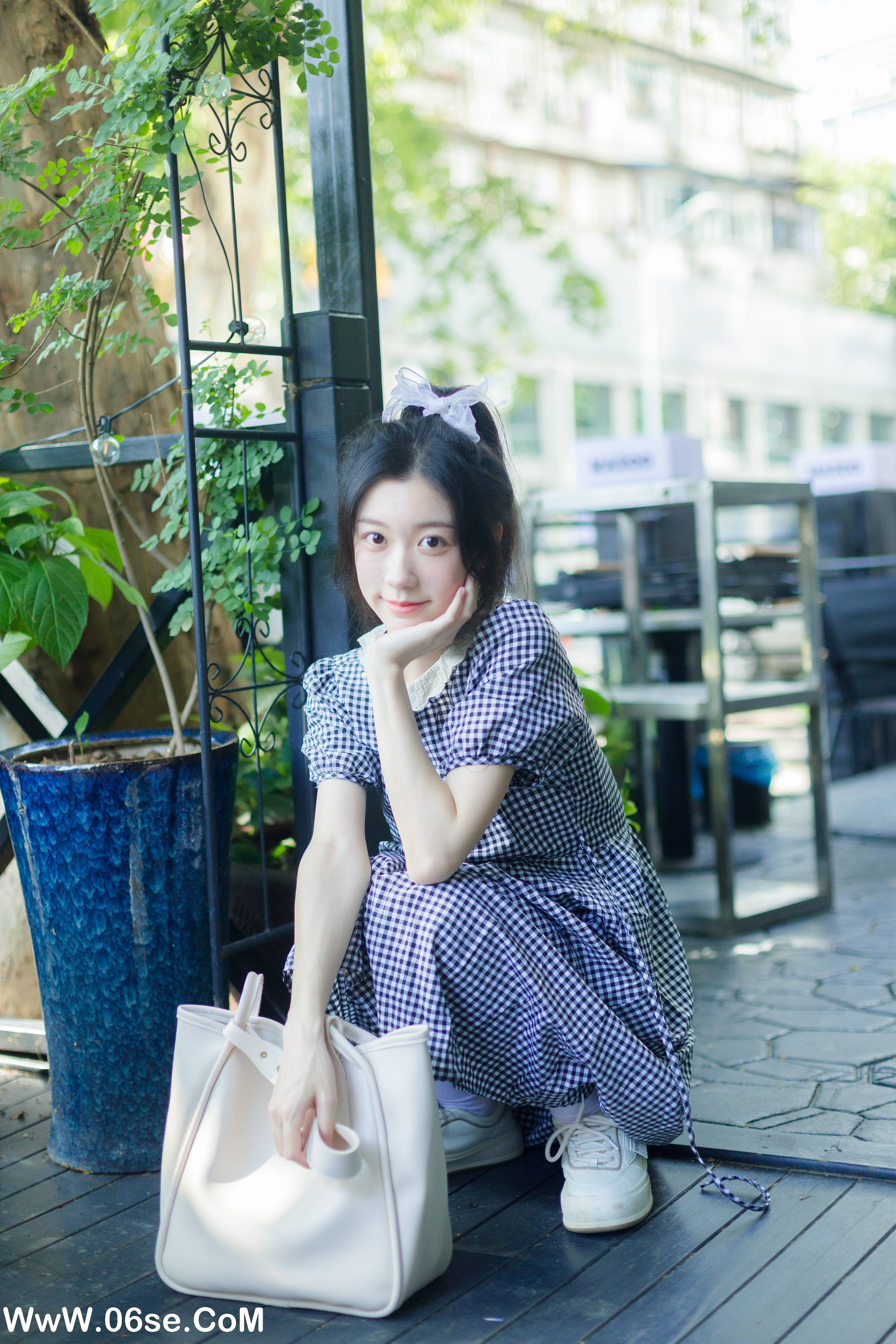 图片[27]-[YITUYU艺图语]2022.08.02 今日暂停营业 饲猫少女-[39+1P／476MB]-六色网