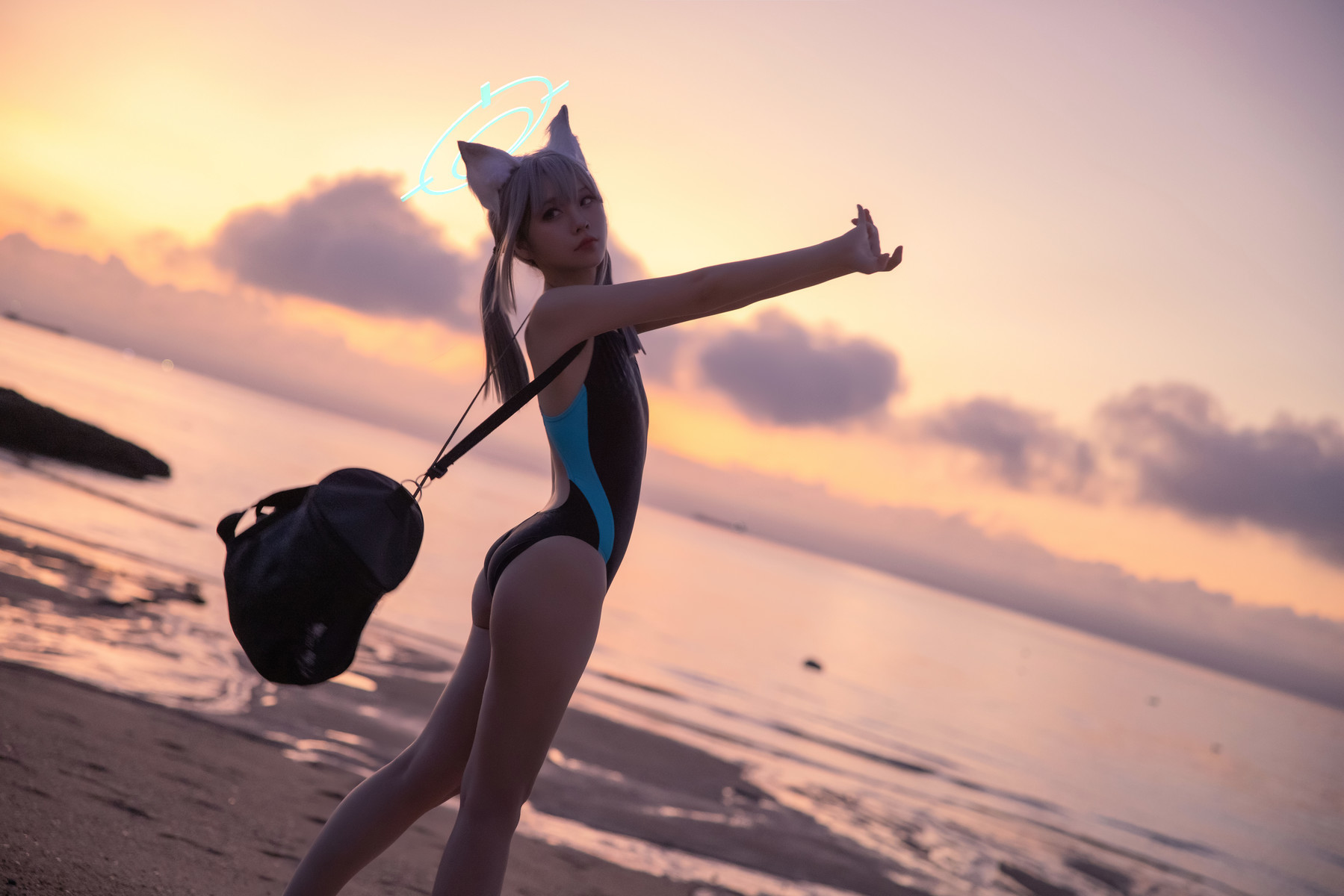 Cosplay G44不会受伤 碧蓝档案 砂狼白子泳装 5