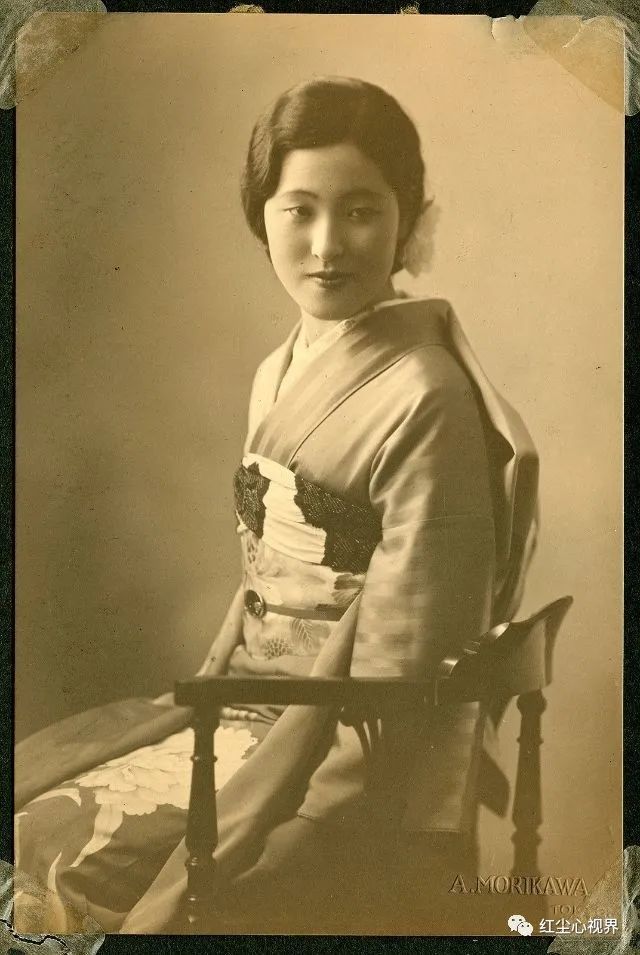 https://telegra.ph/file/c5cfe3cd6f5e8800afb27.jpg