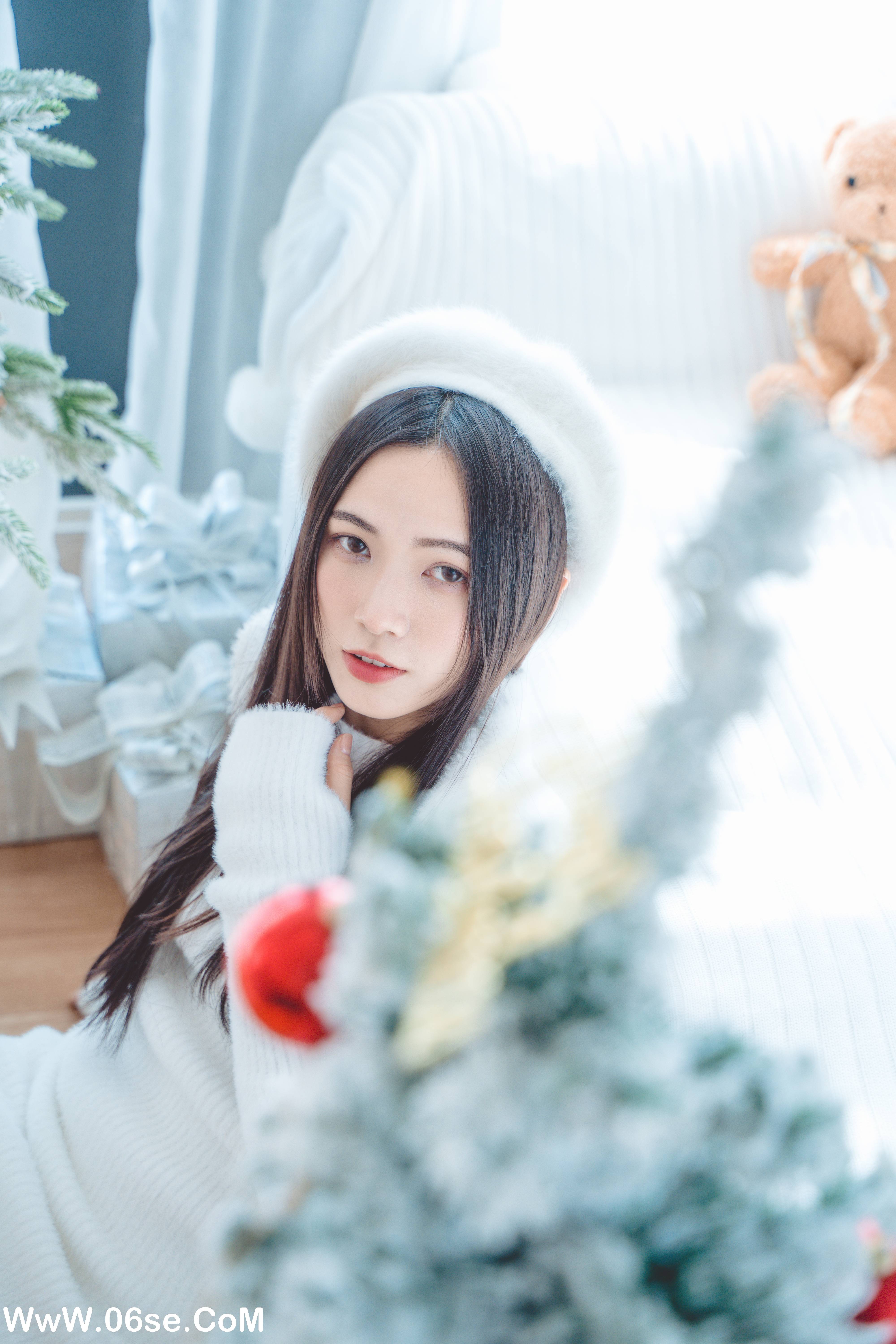 图片[5]-[YITUYU艺图语]2022.02.11 纯白季节 老猪[21+1P／396MB]-六色网