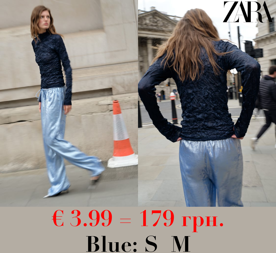 CREASED-EFFECT KNIT TOP