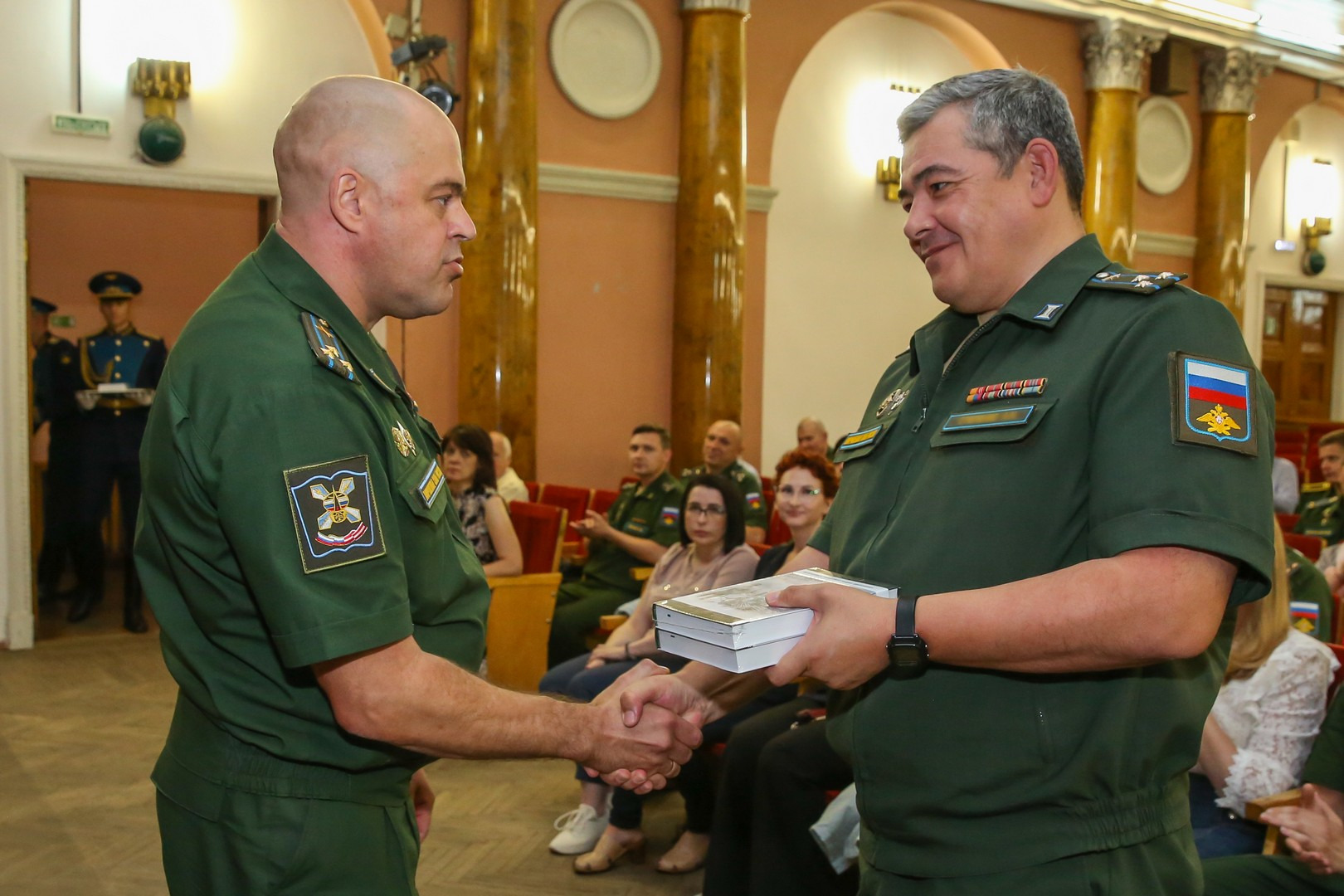 Академия полковников. Начальник Академии Можайского в Санкт-Петербурге. Полковник. Начальник Академии тыла Москва. Полковник армии.