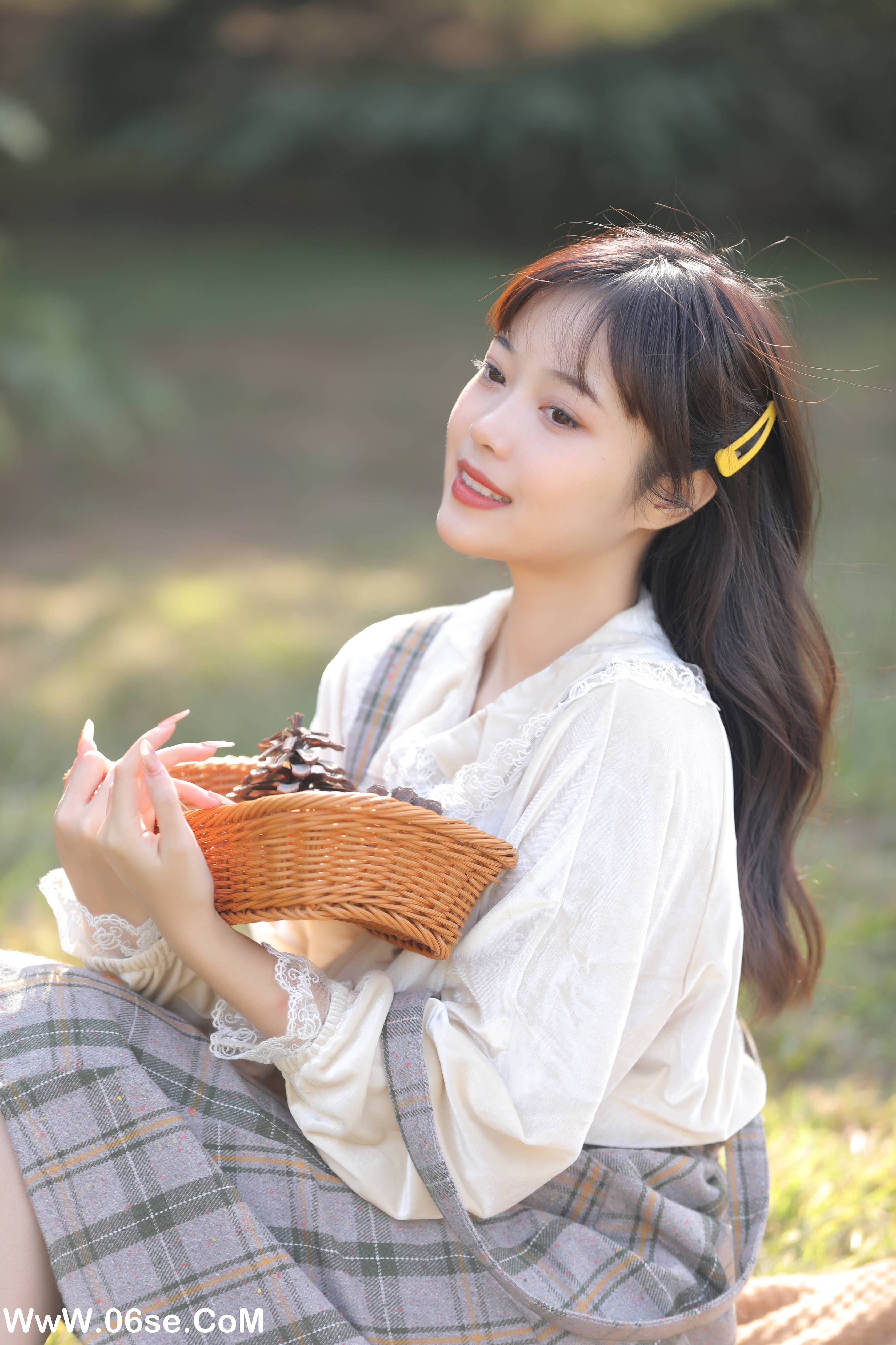 图片[15]-[YITUYU艺图语]2022.11.17 秋信 小薇人儿[34+1P／351MB]-六色网