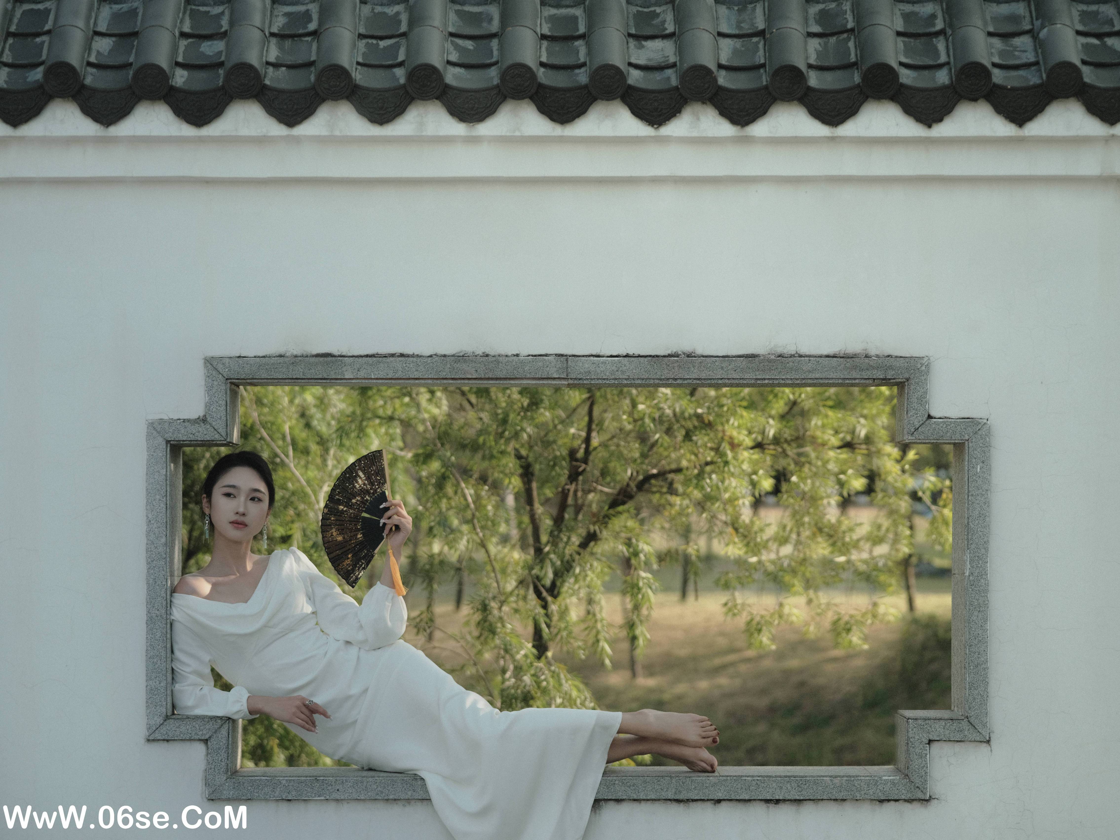 图片[22]-[YITUYU艺图语]2022.12.19 落叶飞花 likeu[46+1P／663MB]-六色网