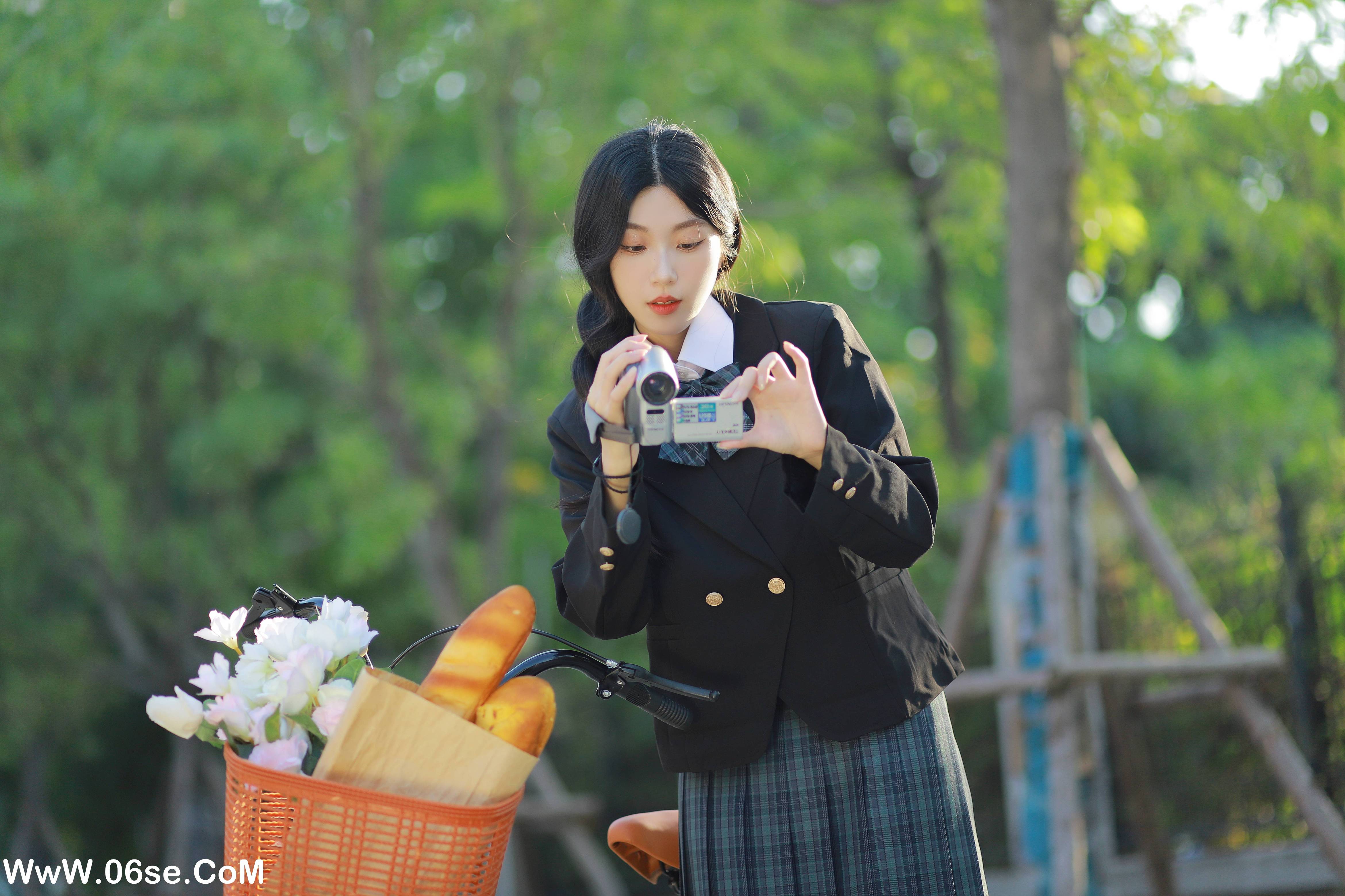 图片[16]-[YITUYU艺图语]2022.11.22 等你下课 麦麦[21+1P／295MB]-六色网