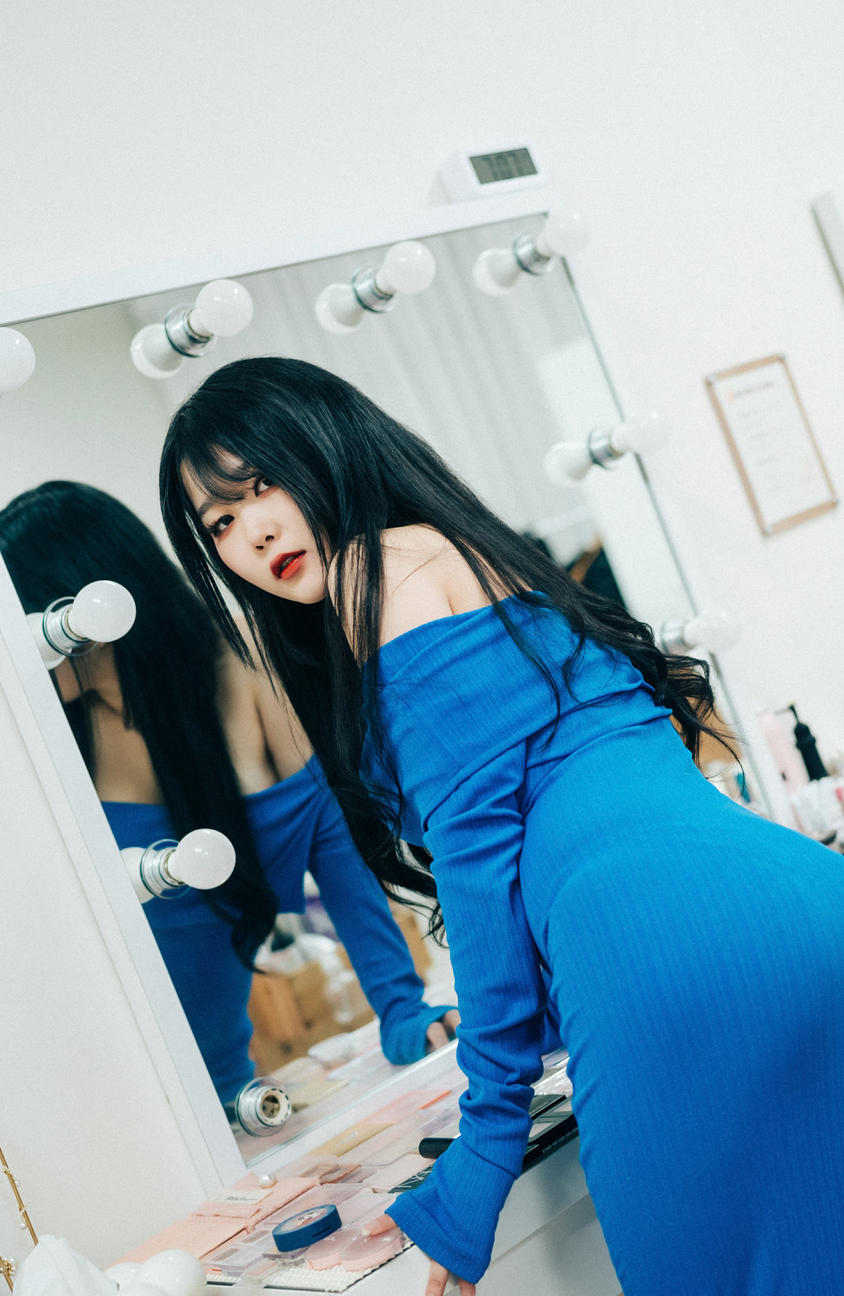 ZIA.Kwon 권지아, Loozy ‘Adult Hair Shop’ Set.01 7