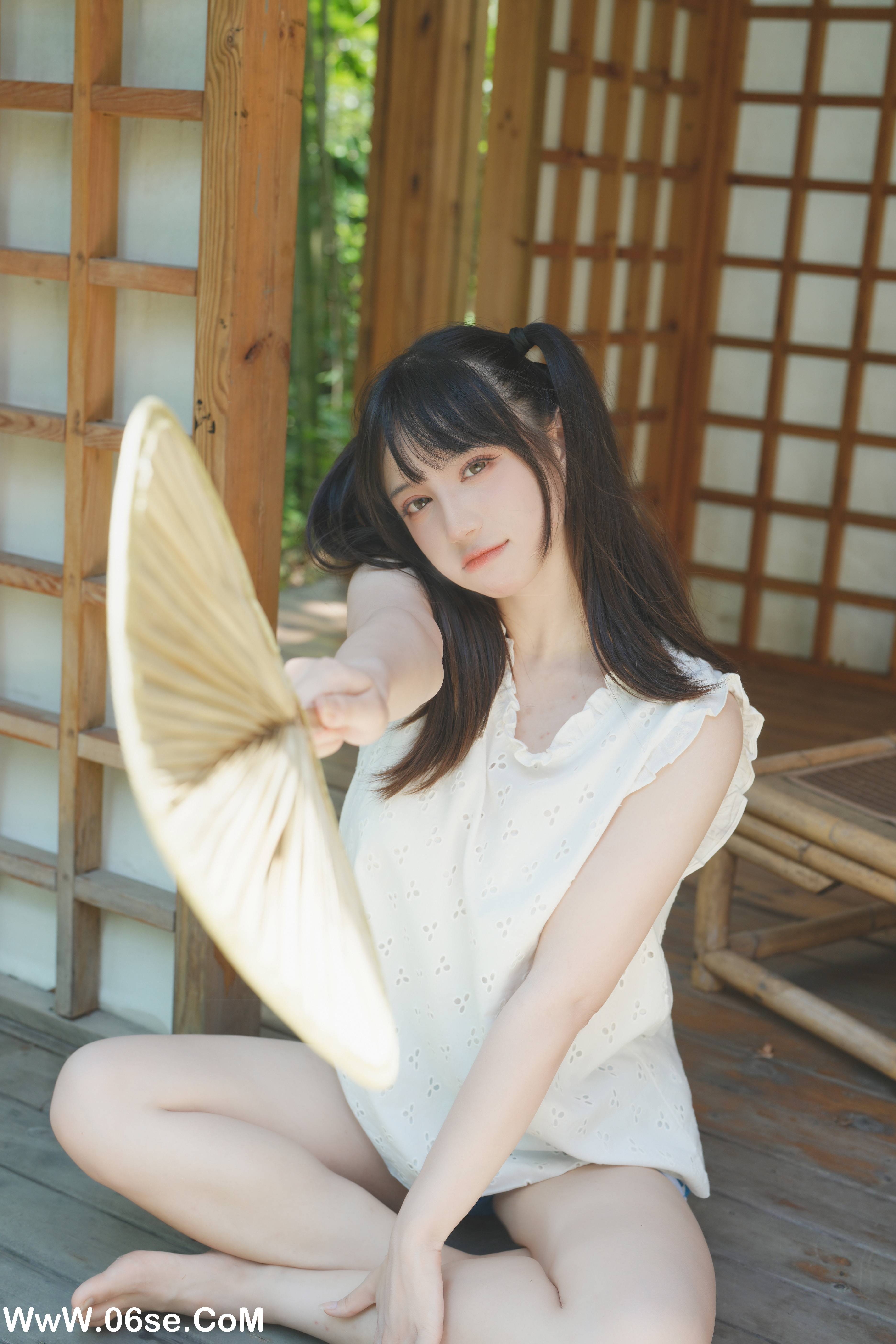 图片[7]-[YITUYU艺图语]2022.09.05 夏日少女与西瓜 贰加六[38+1P／147MB]-六色网