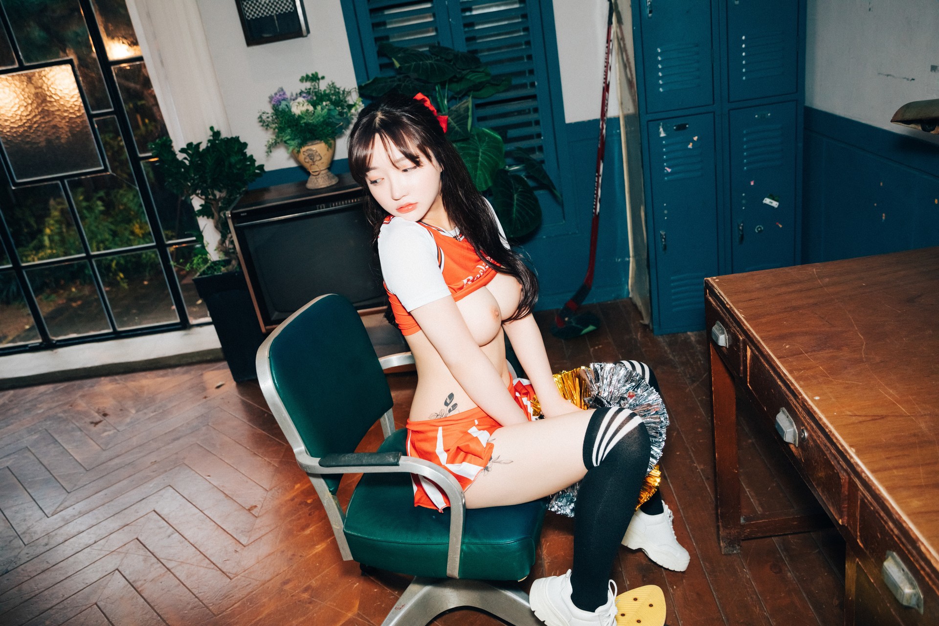 Son Yeeun 손예은, [Loozy] CHEER UP Set.01 54
