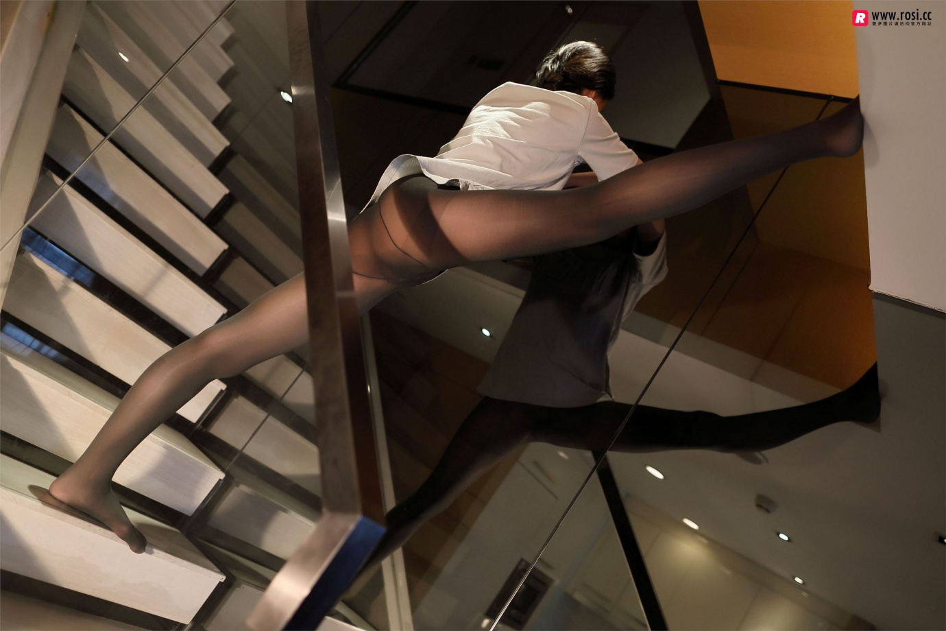 [Image: c6547fd2ec9885107f7c5.jpg]