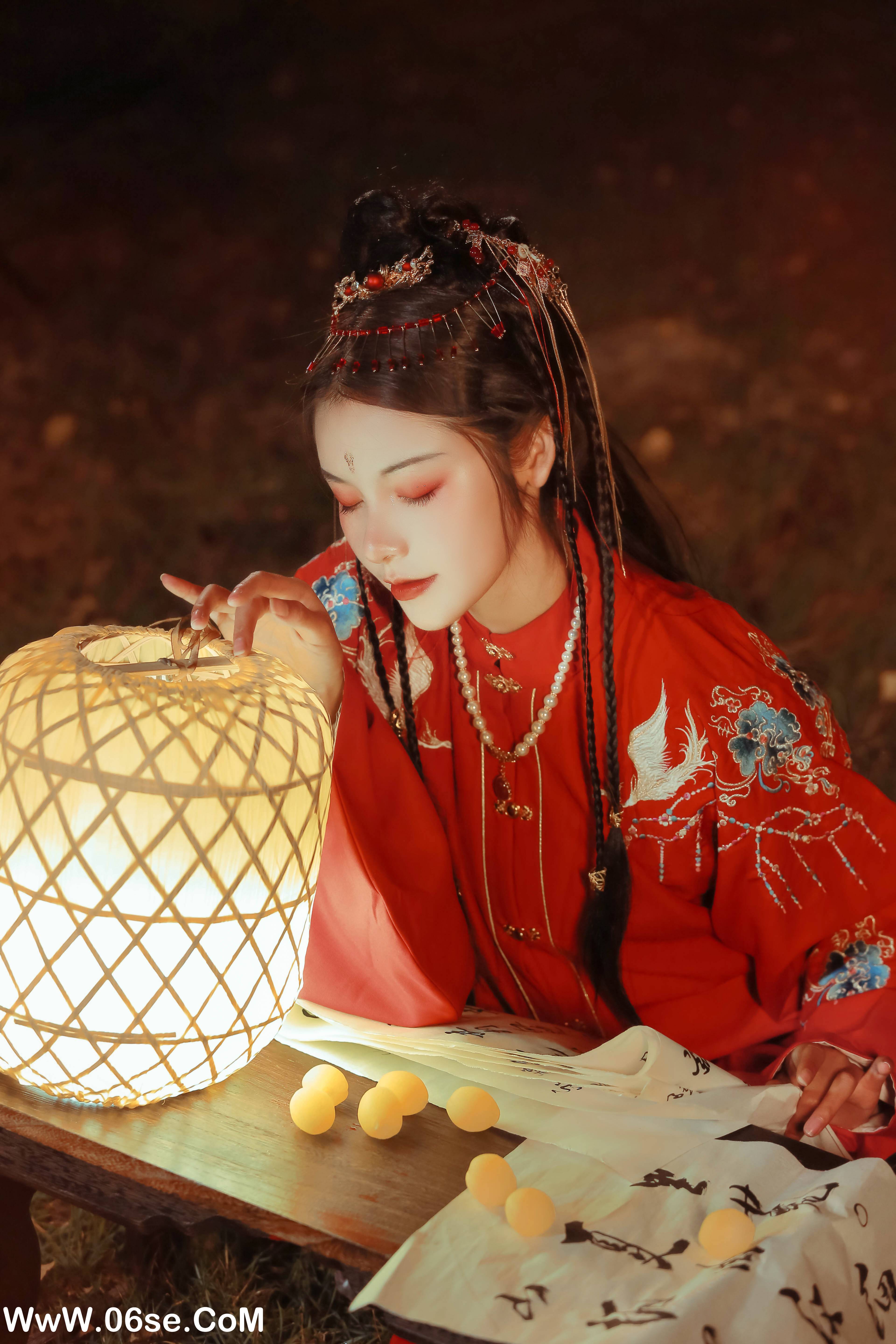 图片[28]-[YITUYU艺图语]2022.11.28 莫将圆相换眉颦 阿里马马掌门人[31+1P／144MB]-六色网