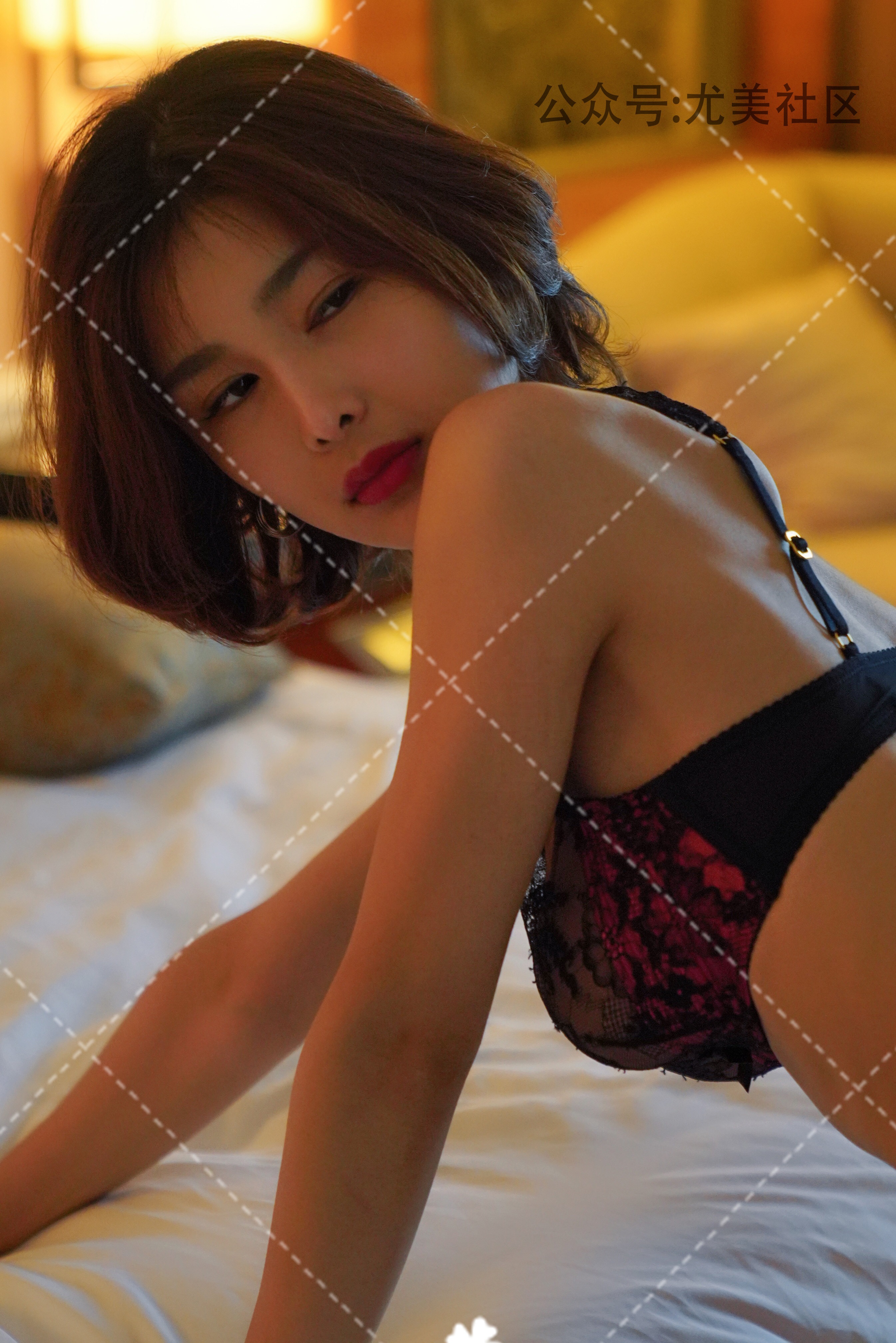 闫盼盼-8月vip情不自禁[57P] 33