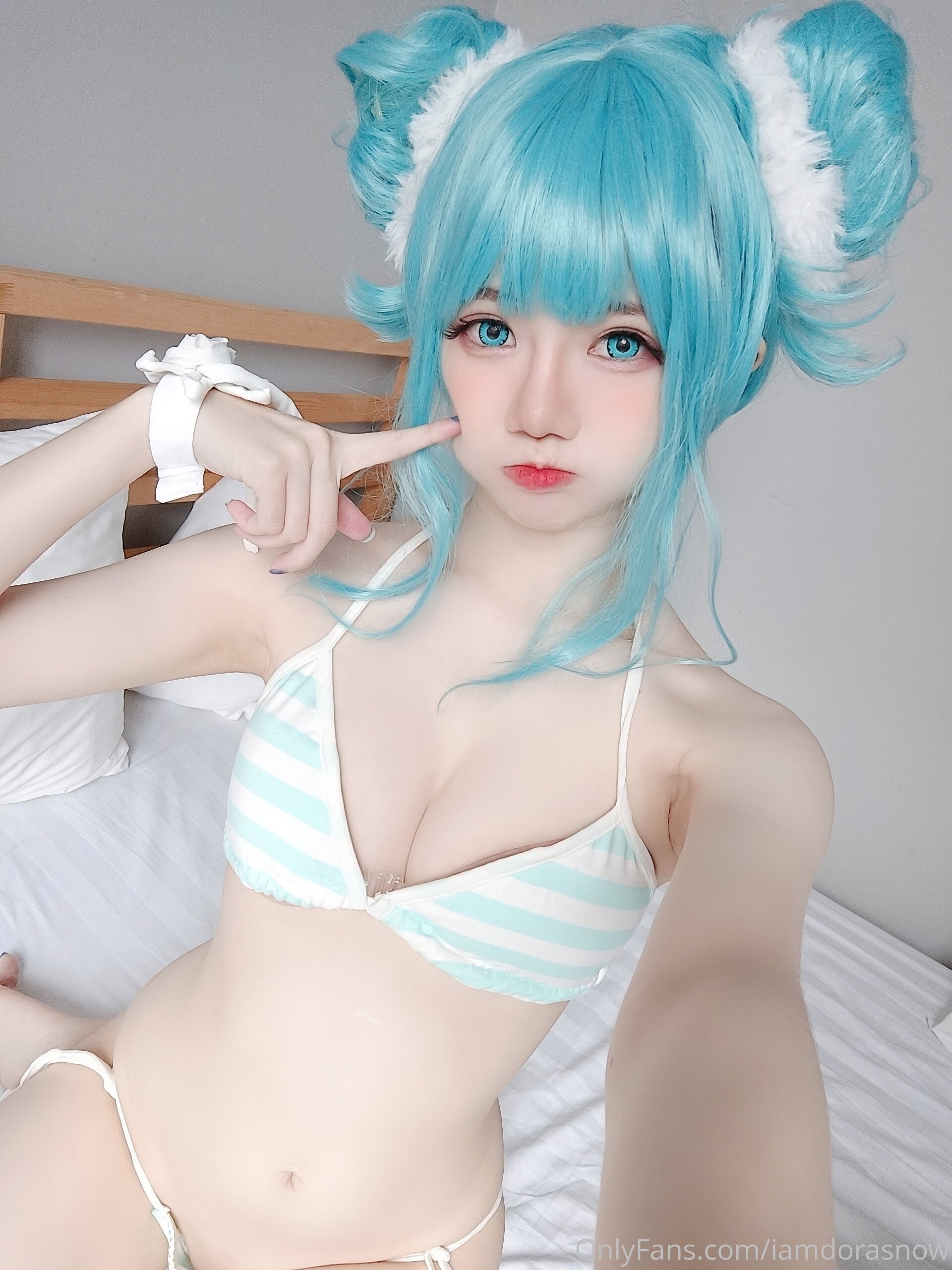 Sally Dorasnow - NO.24 Miku Bikini [107P-118MB] 27