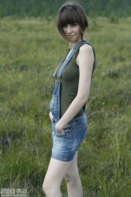 [Image: c68aea2f5df0c8f6103aa.jpg]
