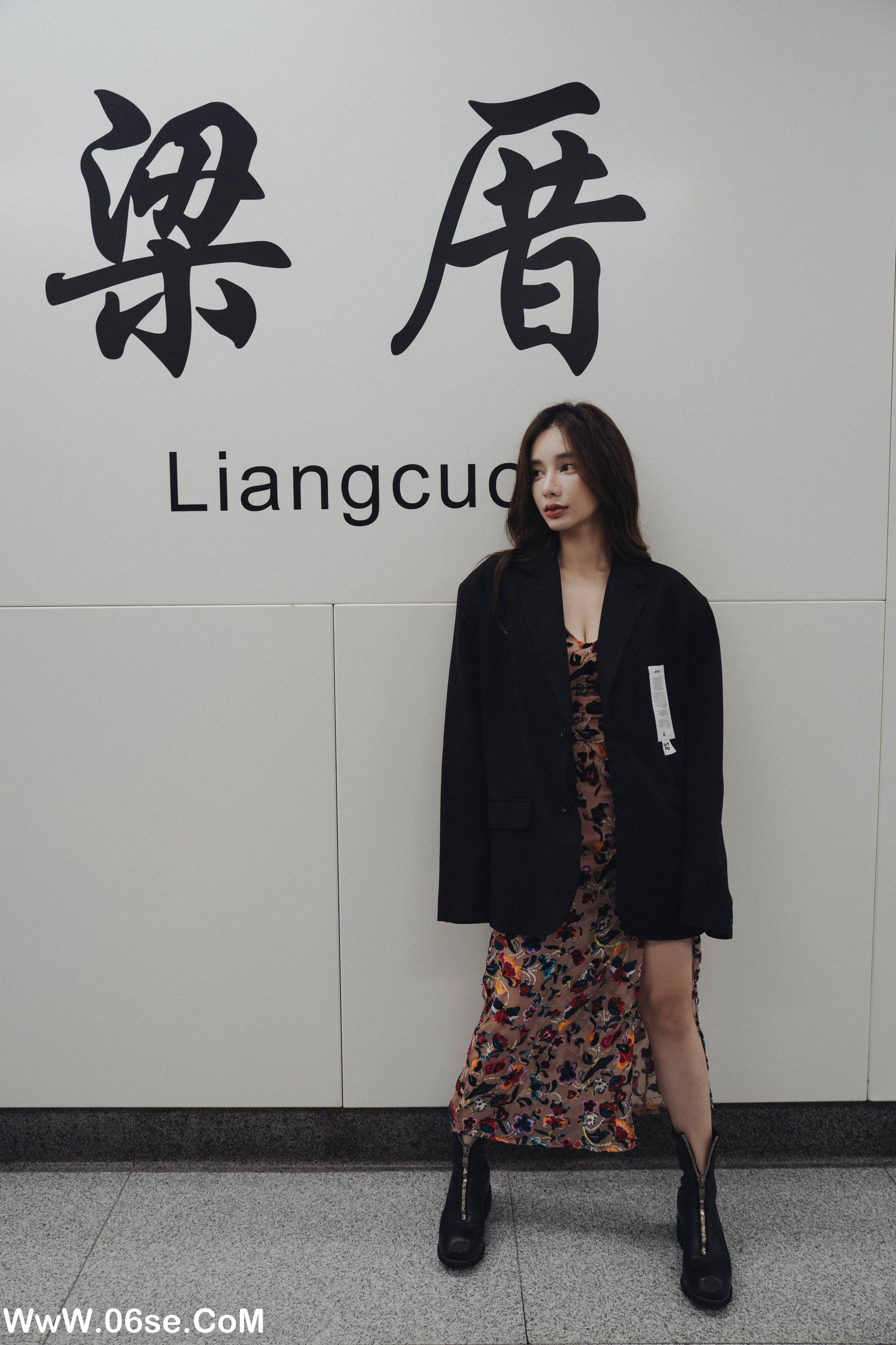 图片[19]-[YITUYU艺图语]2022.08.05 落寞地铁 姝雯同学[40+1P／413MB]-六色网