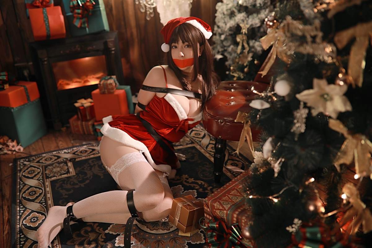 [Cos]小容仔咕咕咕 - 圣诞礼物[49P] 4