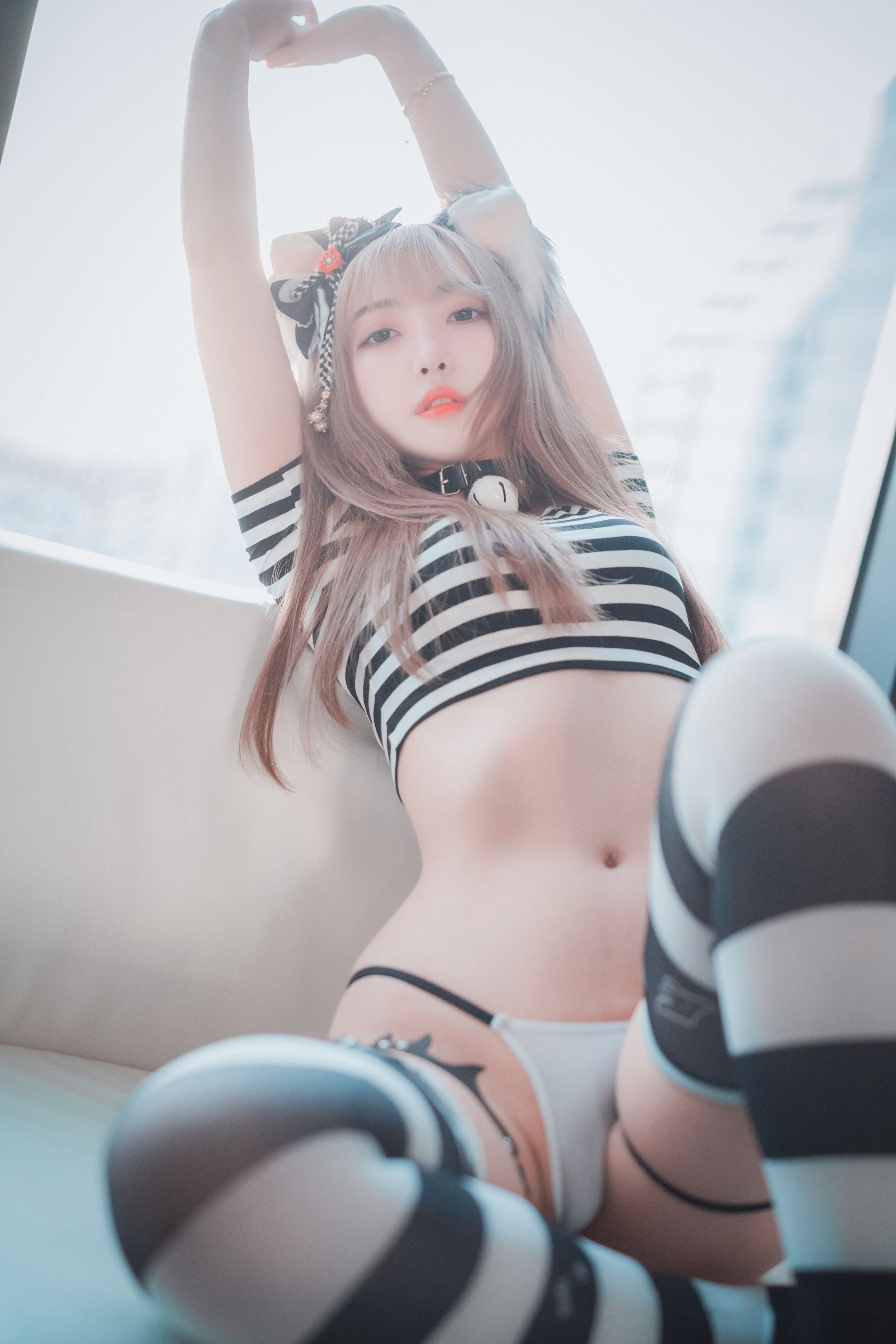 Hanari(하나리) - [DJAWA] Catgirl in Stripes [91P-814MB] 8