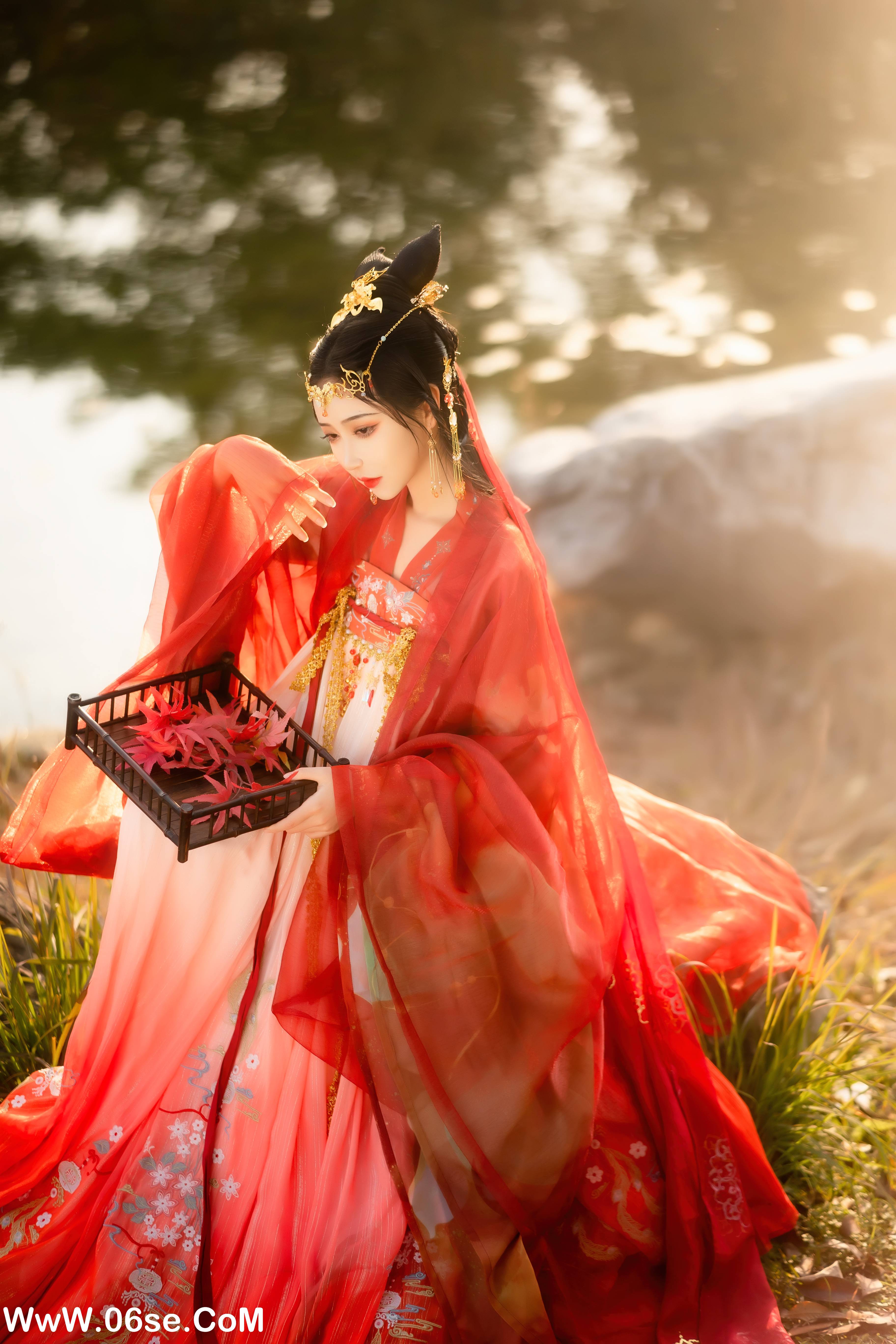 图片[7]-[YITUYU艺图语]2022.11.03 枫霜尽 -绮罗生的小苏苏-[28+1P／240MB]-六色网