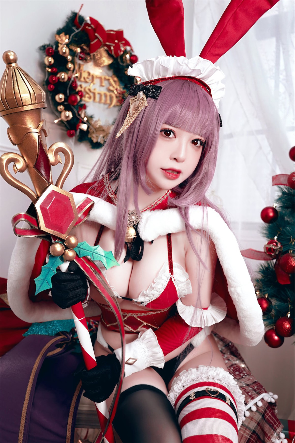 Cosplay 半半子 Christmas Bunny Aike 38