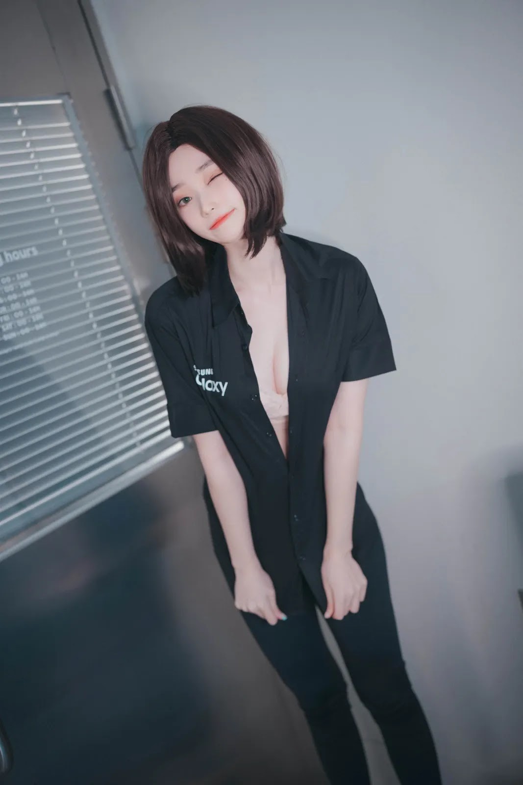 Bambi 밤비, [DJAWA] Hi Sam! Version-B 24