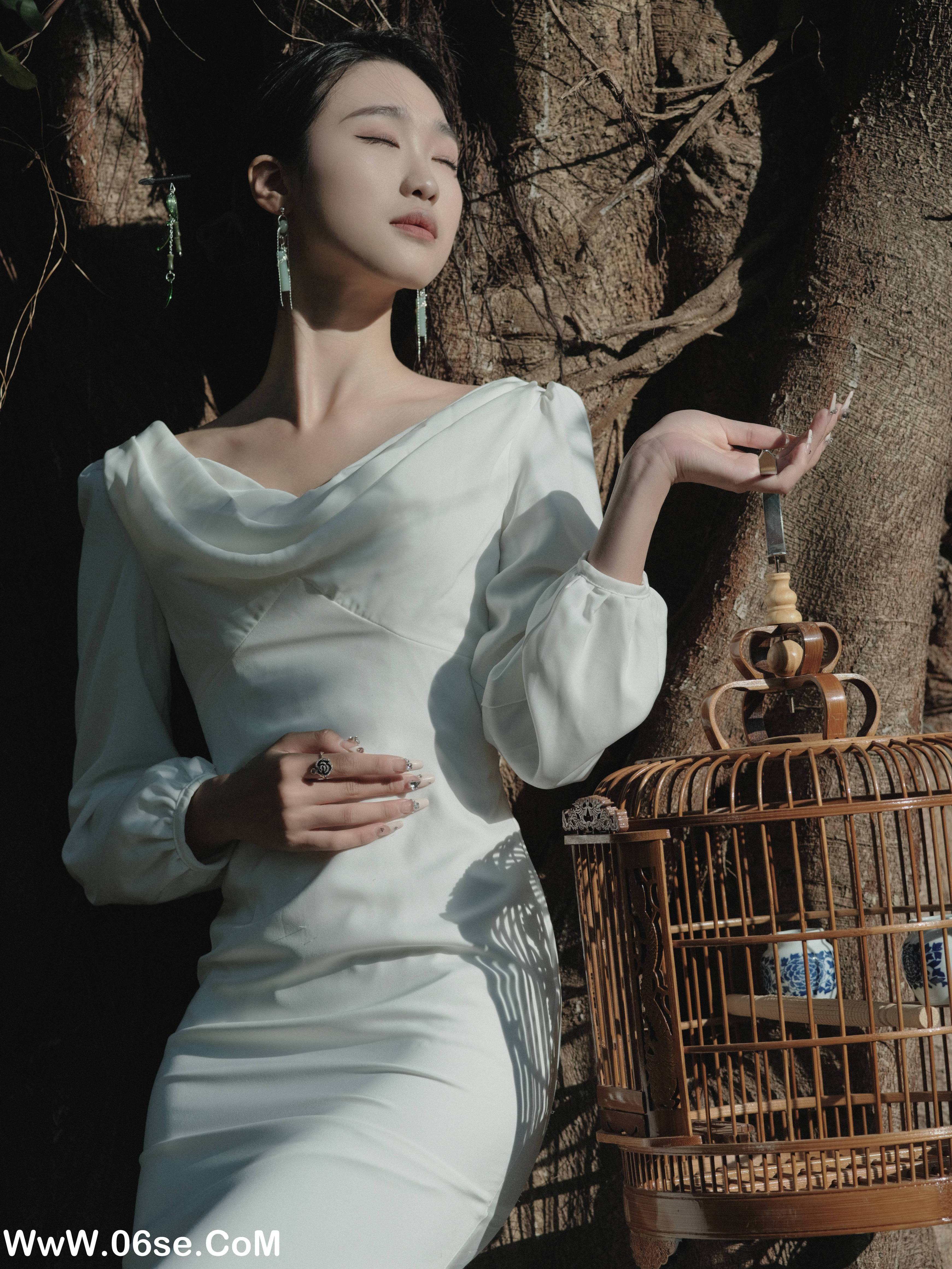 图片[9]-[YITUYU艺图语]2022.12.19 落叶飞花 likeu[46+1P／663MB]-六色网